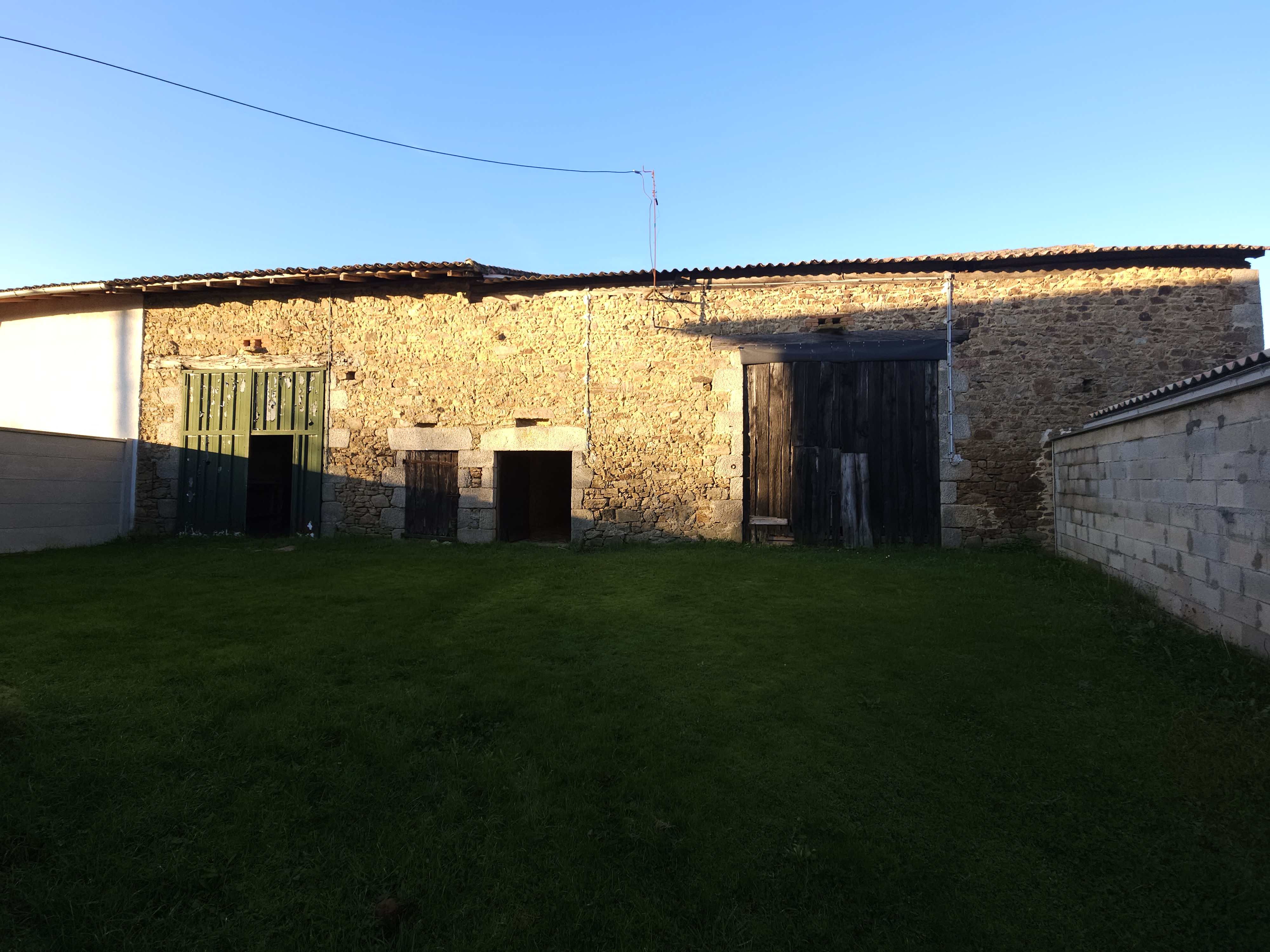 Photo 23 - Maison en pierres avec grange