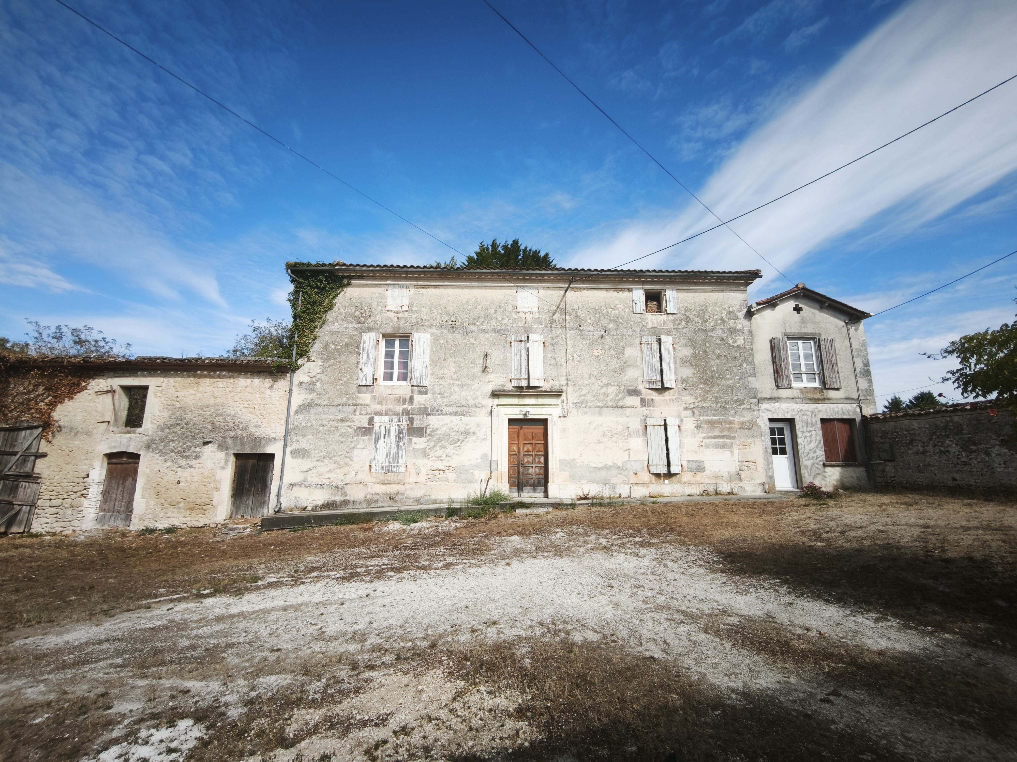 Photo 3 - Ensemble immobilier