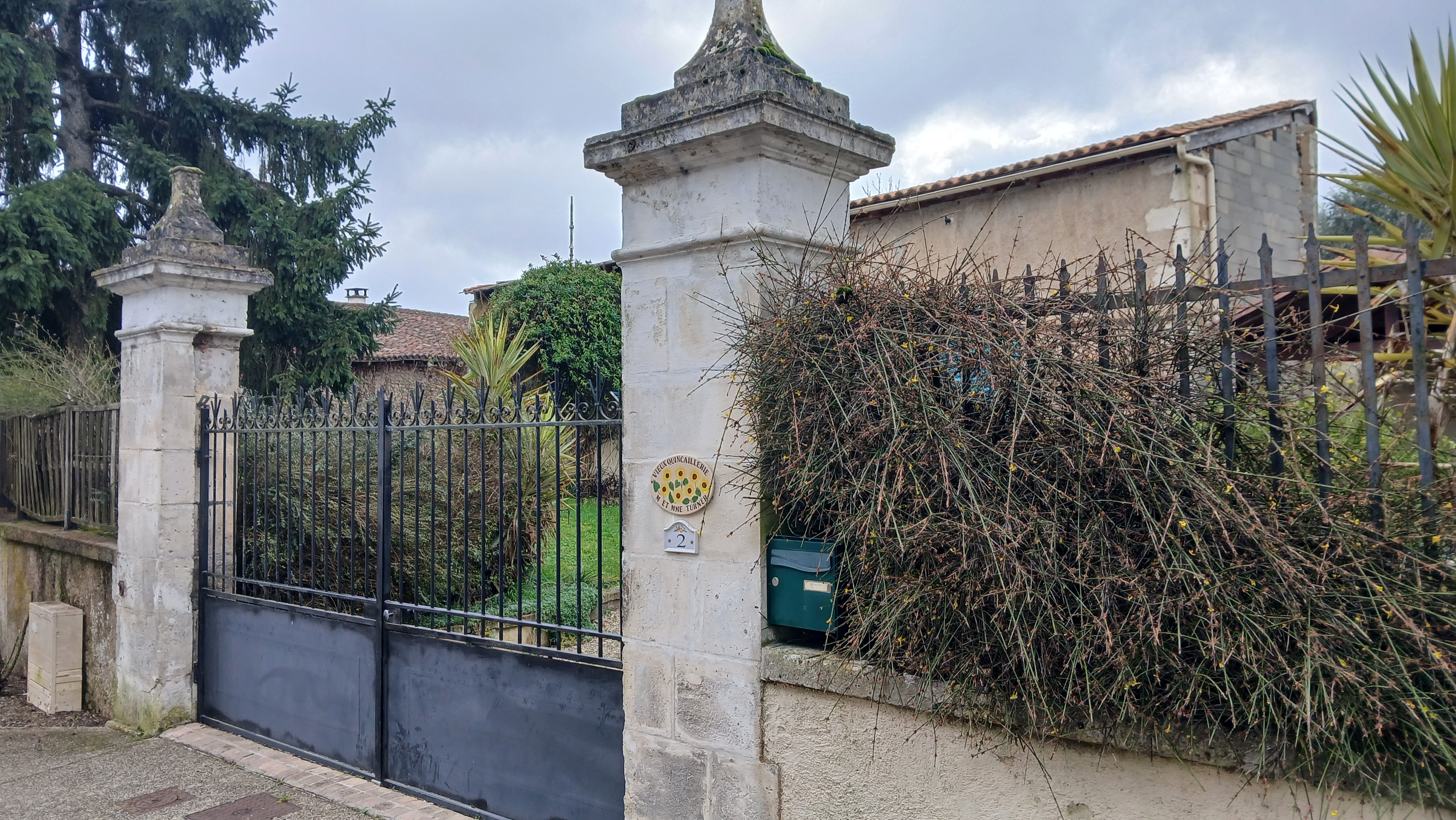 Photo 12 - Maison authentique, 4 chambres, cours fermée