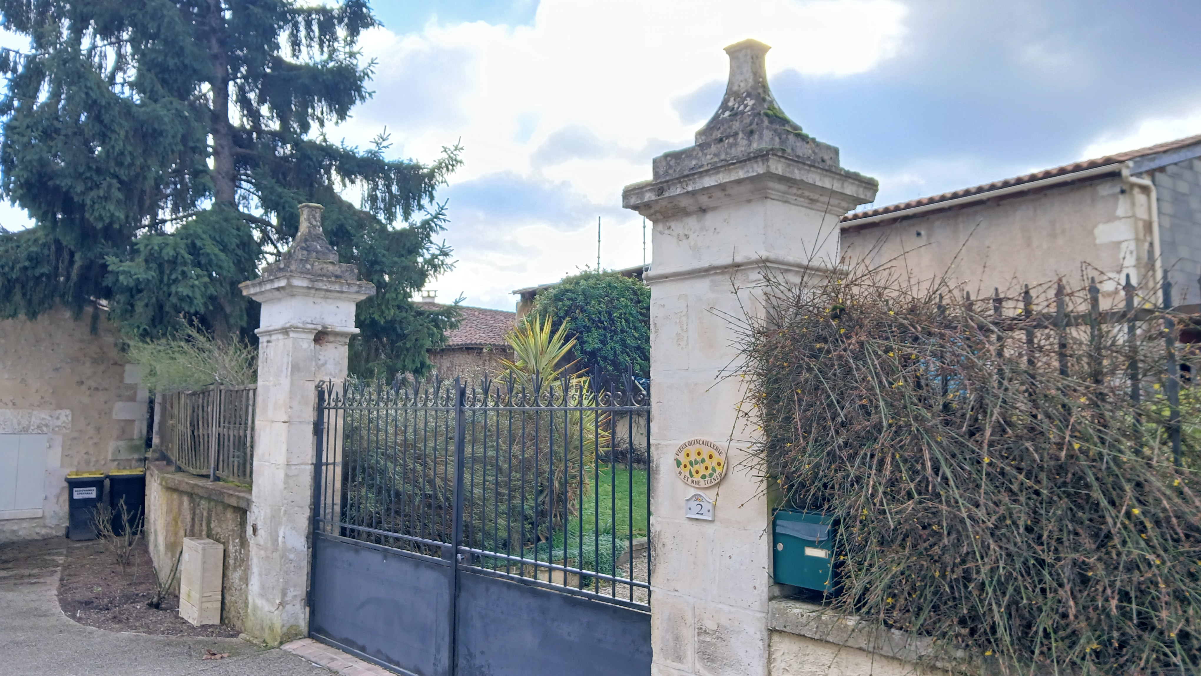 Photo 15 - Maison authentique, 4 chambres, cours fermée