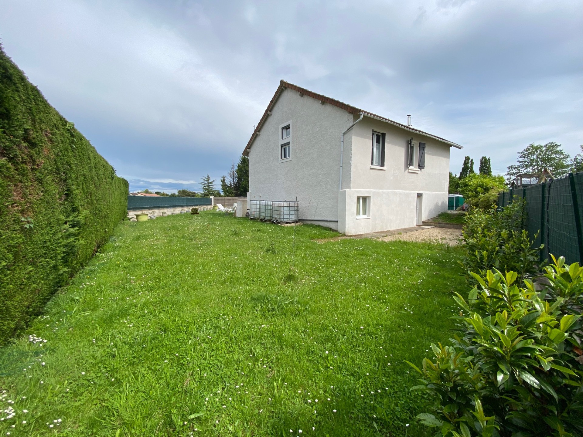 LIMOGES - MAISON 8 PIECES - 170 m2 - 219 000 € - Photo 2