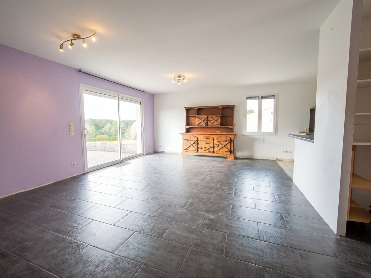 Photo 3 - Maison T5 sur sous sol avec garage et grand terrain