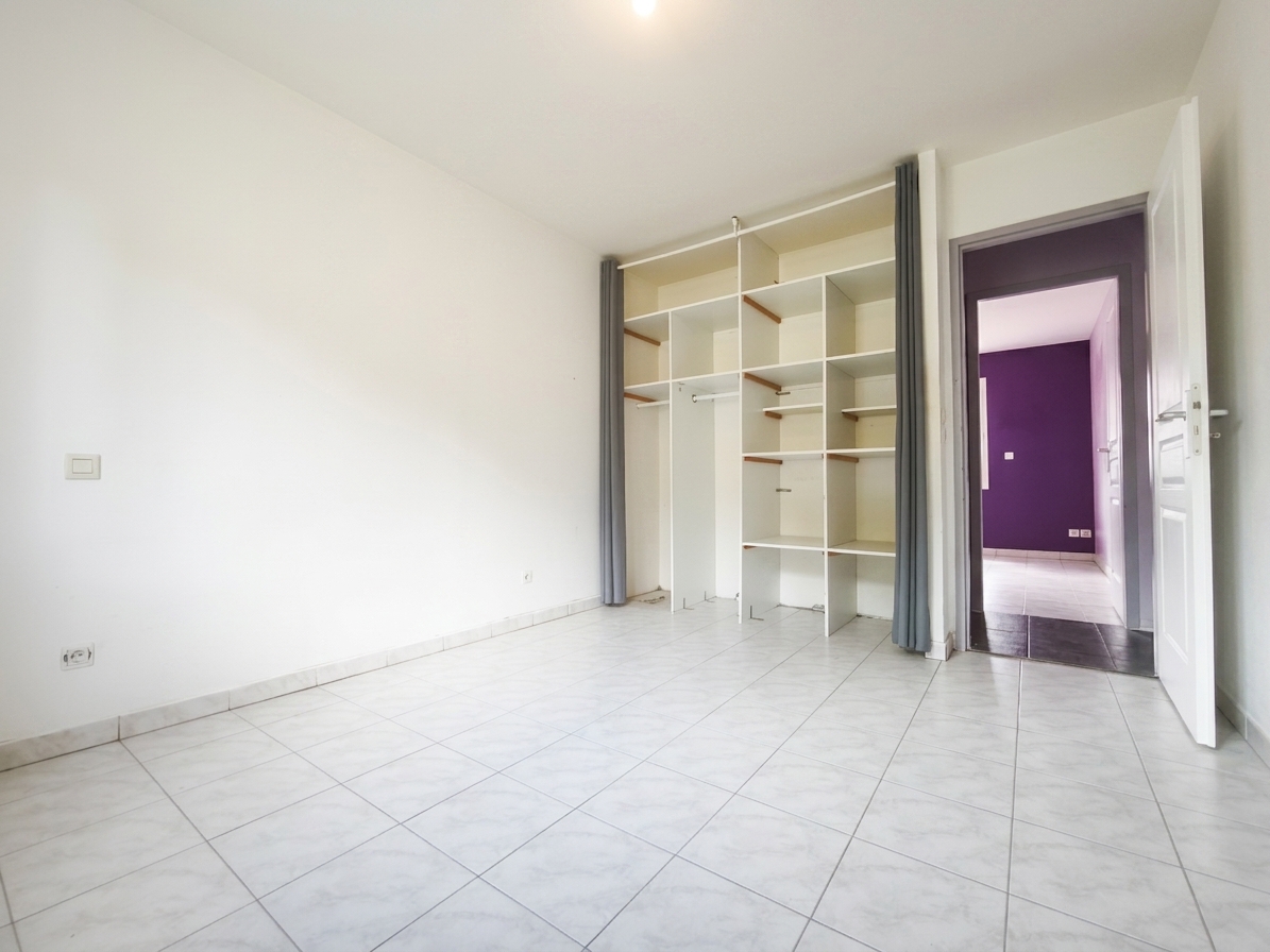 Photo 8 - Maison T5 sur sous sol avec garage et grand terrain