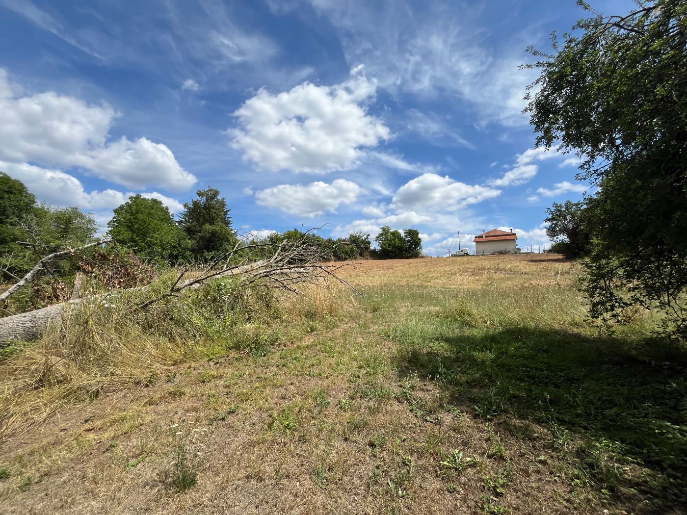 Photo 4 - Terrain constructible 2006m²