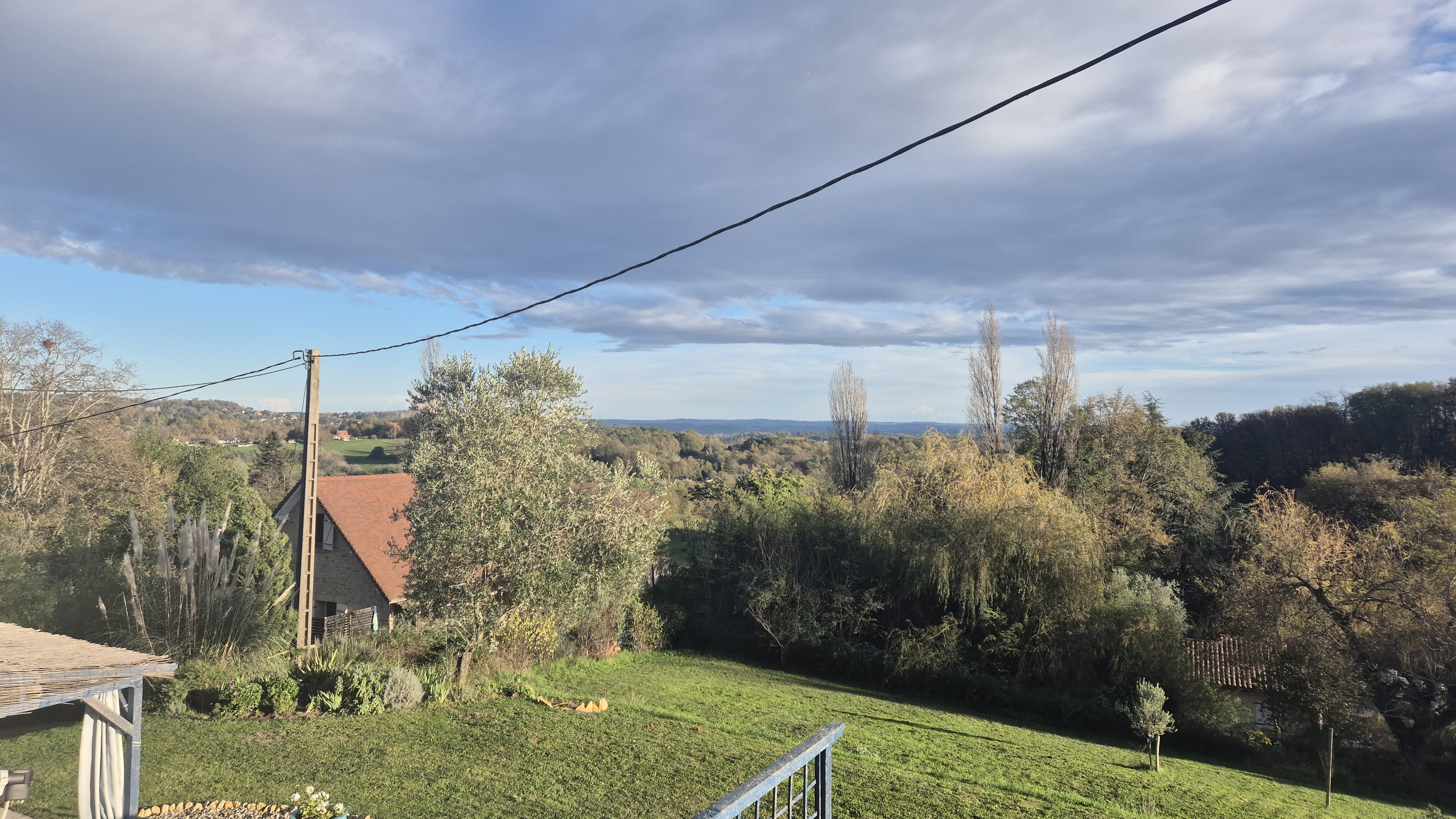 Photo 11 - Charmante maison en dordogne avec une vue magnifique sur la vallée de sarlat et un gîtes superbe !!