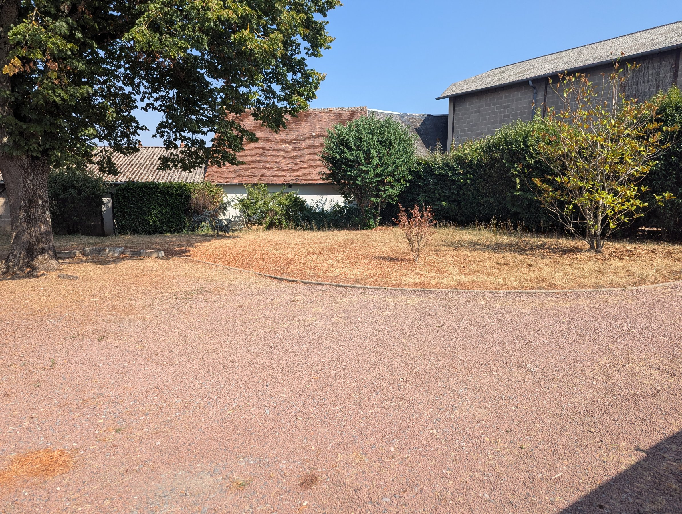 Photo 2 - Belle maison de ville avec jardin !