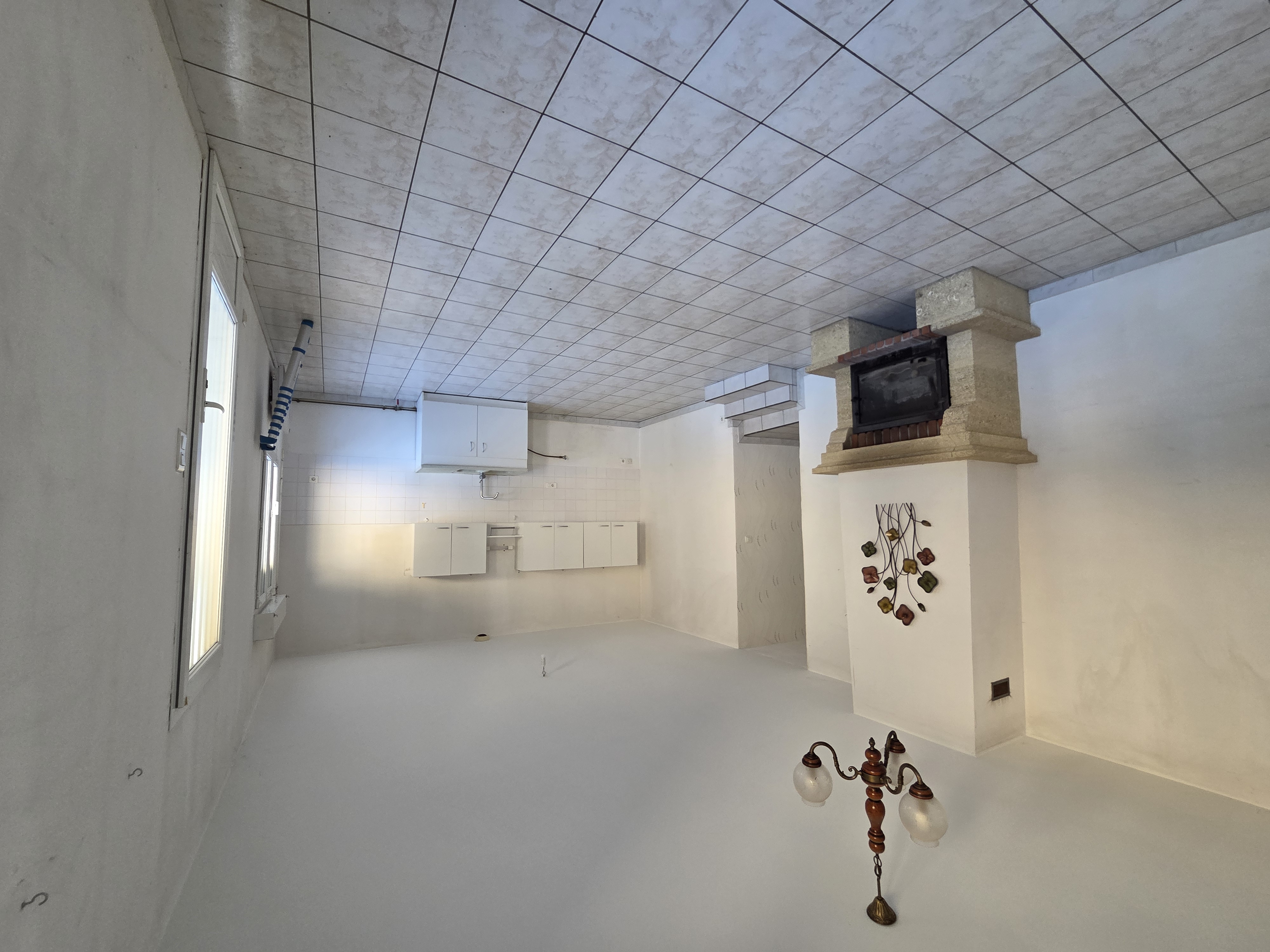 Maison de village avec cour et garage - Photo 3