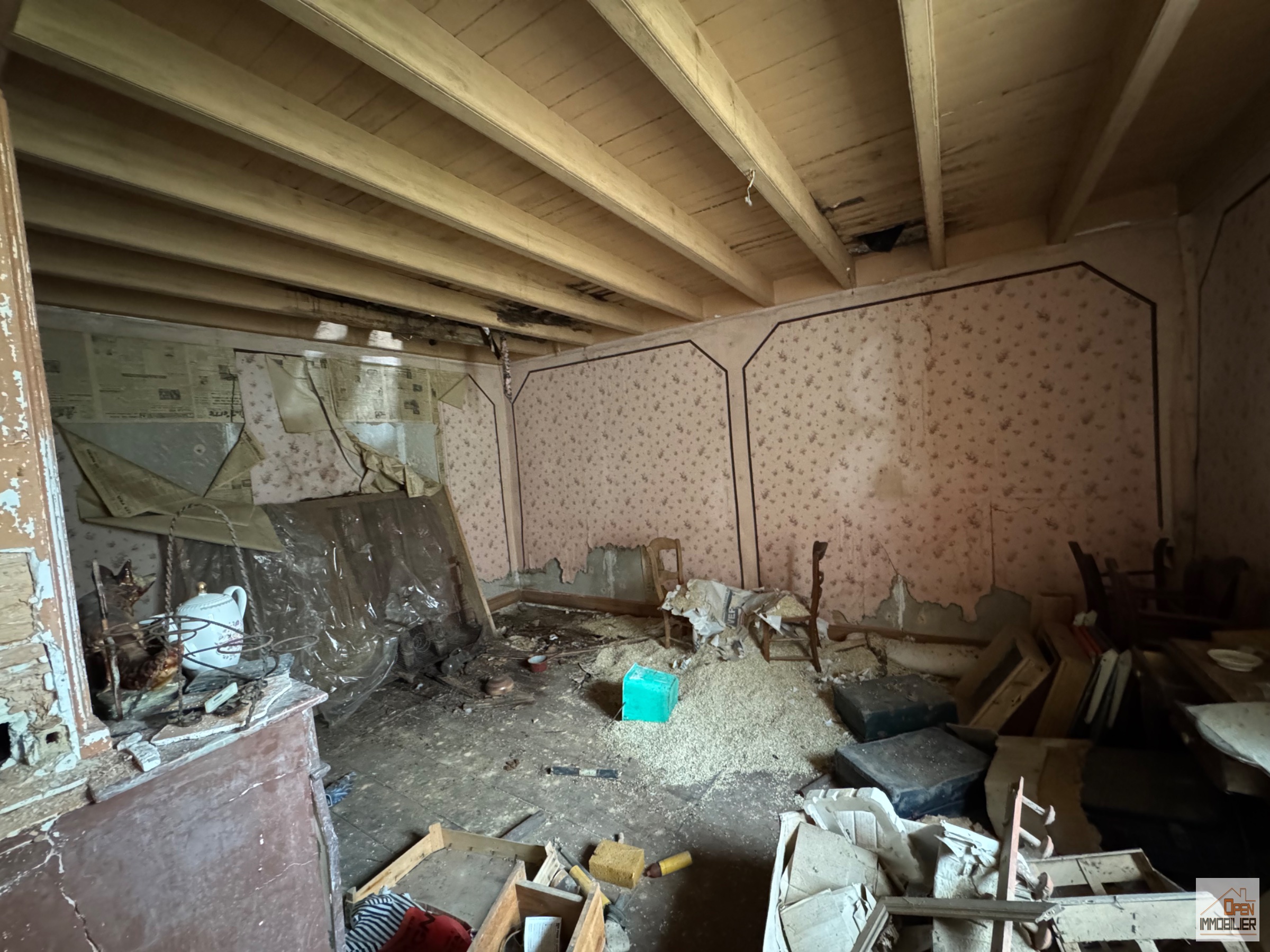 Photo 3 - Maison 77 m² entièrement à rénover avec cour