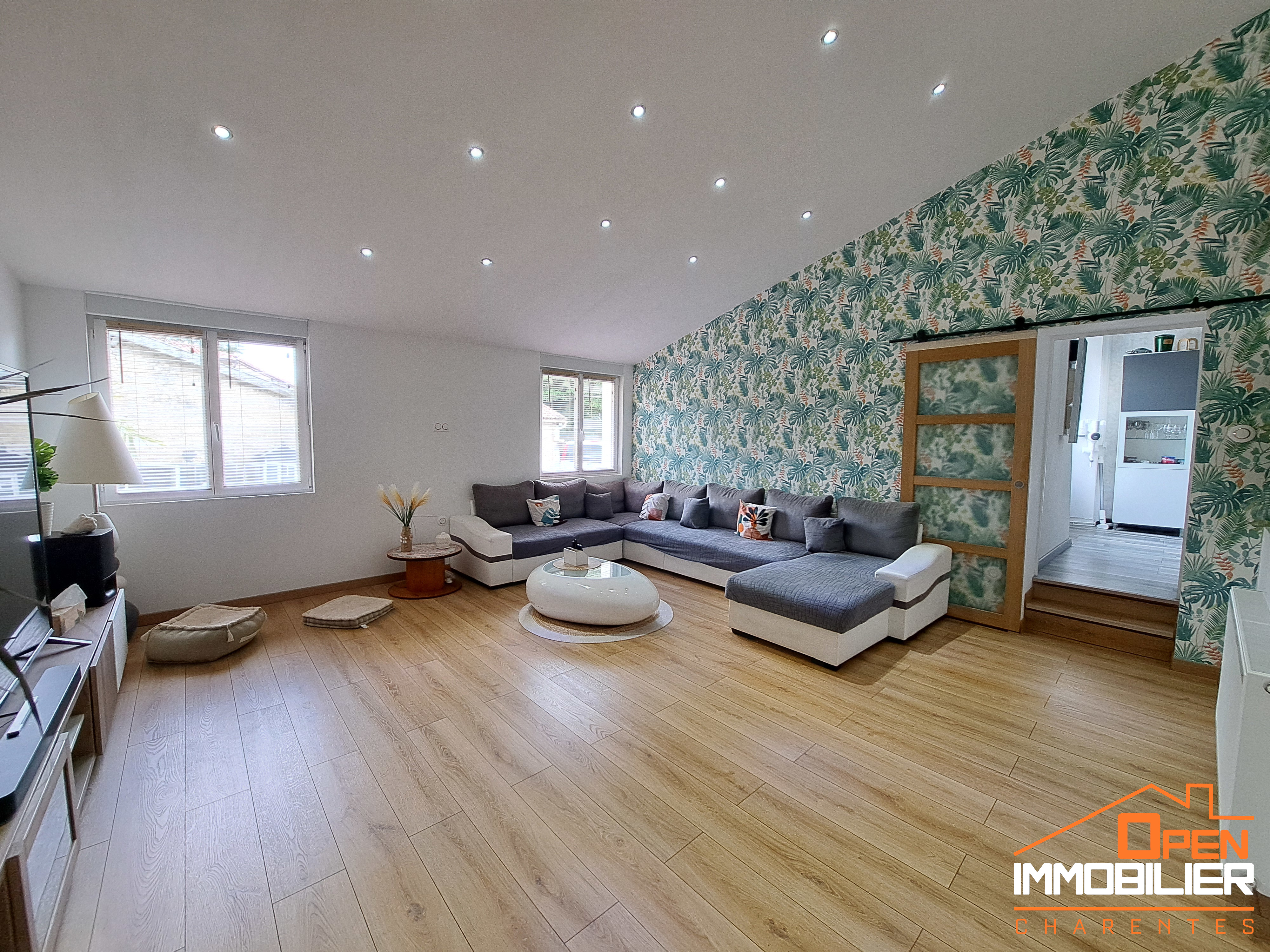 Photo 4 - Maison avec garage, sous-sol, cave et jardin clos – 187 m² – 7 pièces
