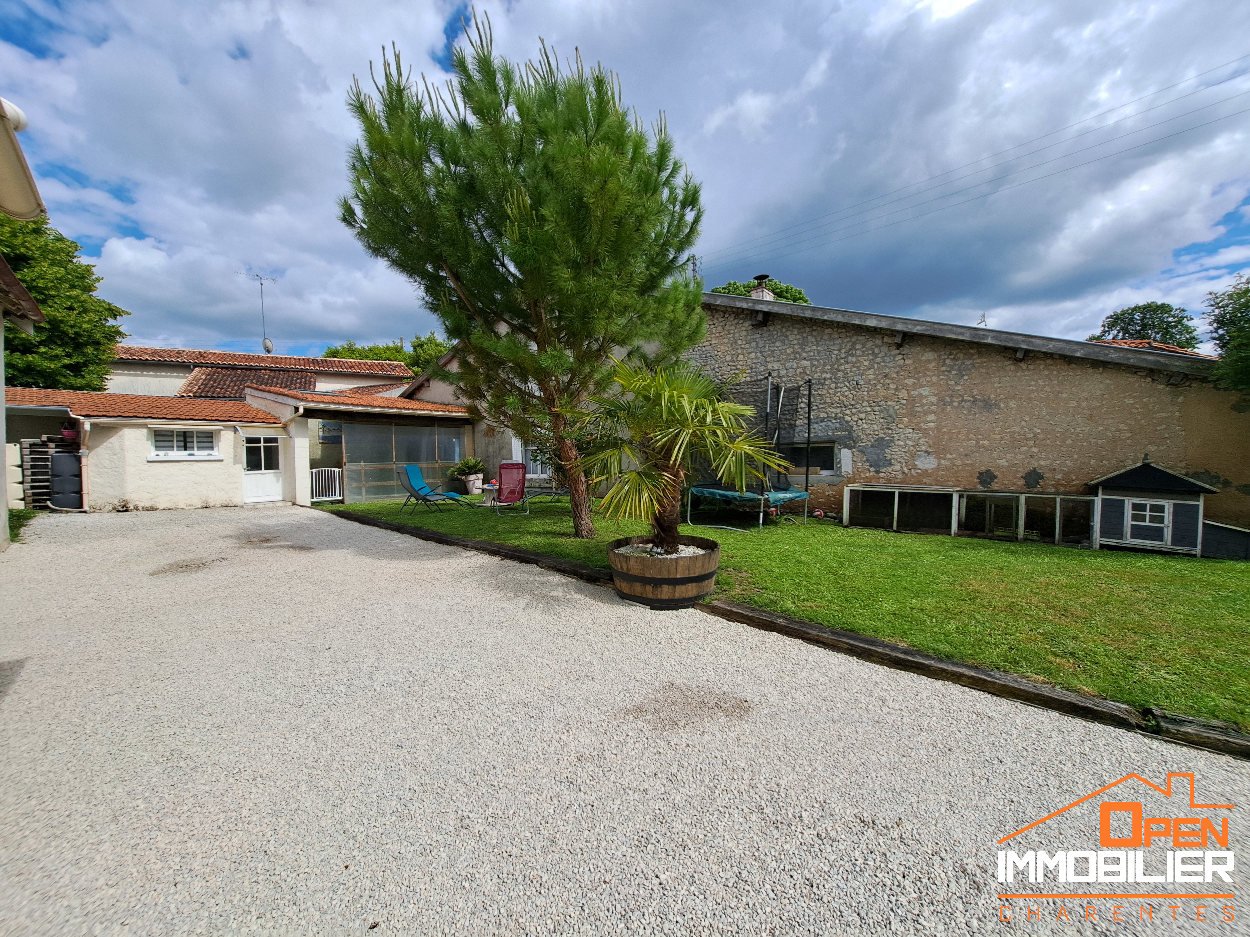 Photo 20 - Maison avec garage, sous-sol, cave et jardin clos – 187 m² – 7 pièces