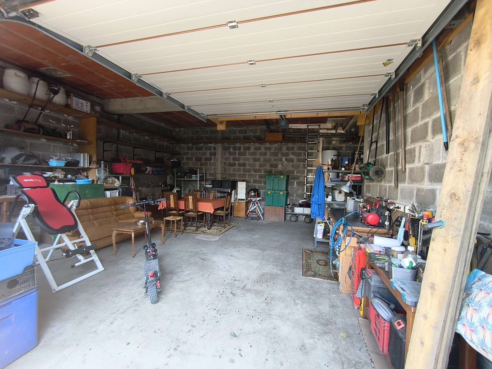 Photo 23 - Maison type T4, avec trois garages, jardin et cour 19470 Le Lonzac