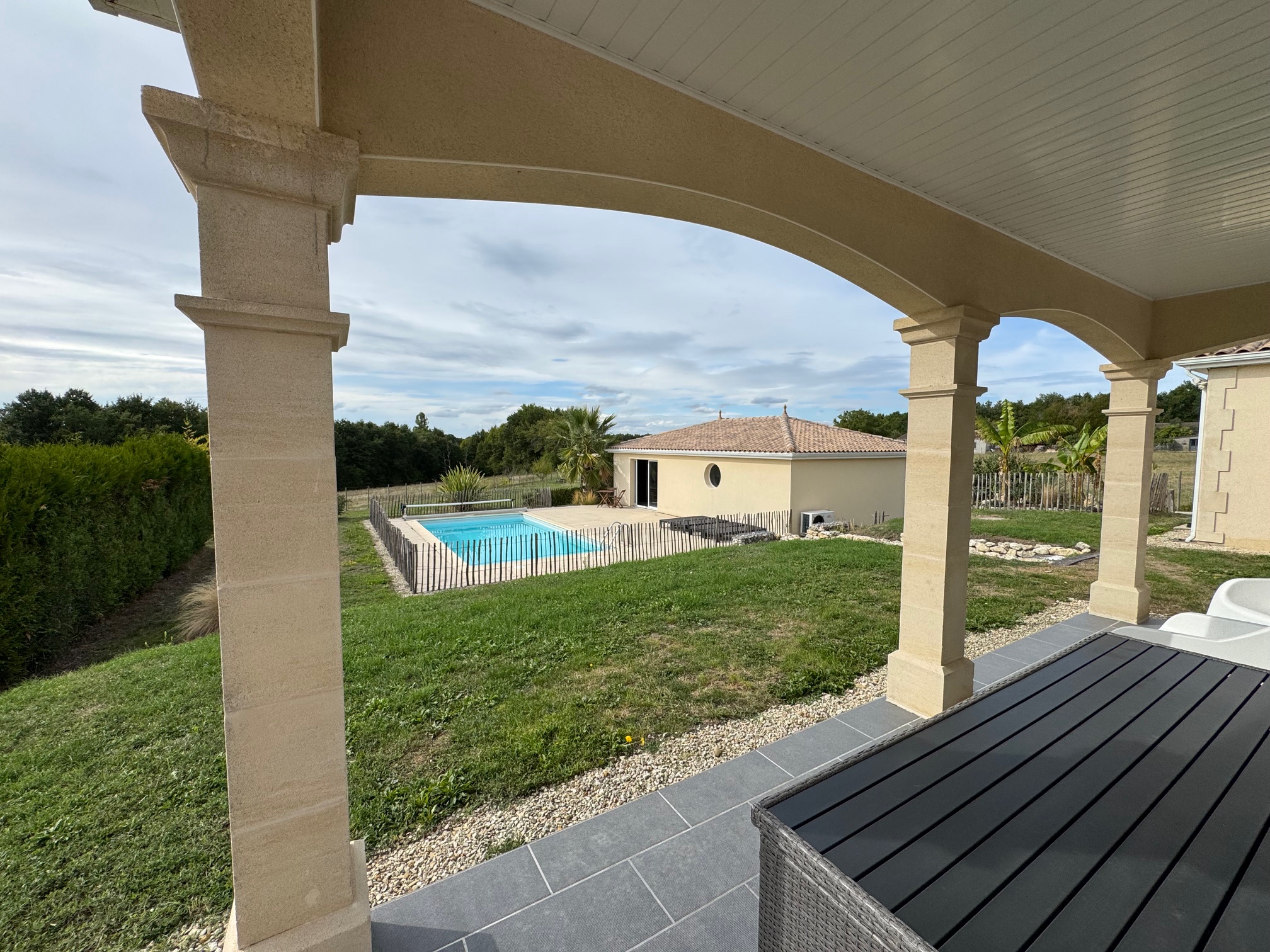 Photo 17 - Maison – 200 m² – Terrain 2 780 m² – piscine