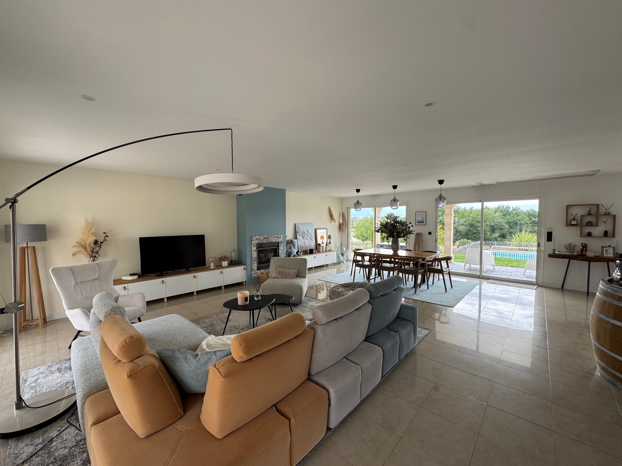 Photo 7 - Maison – 200 m² – Terrain 2 780 m² – piscine