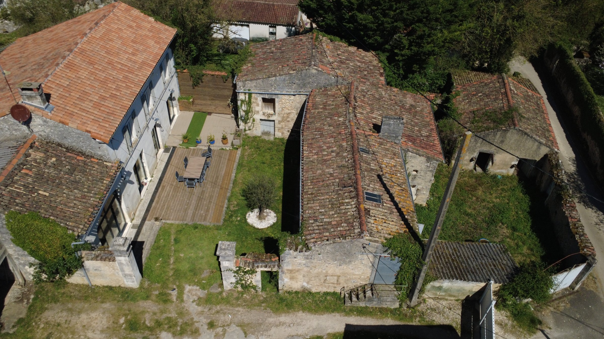 Photo 32 - Ensemble immobilier
