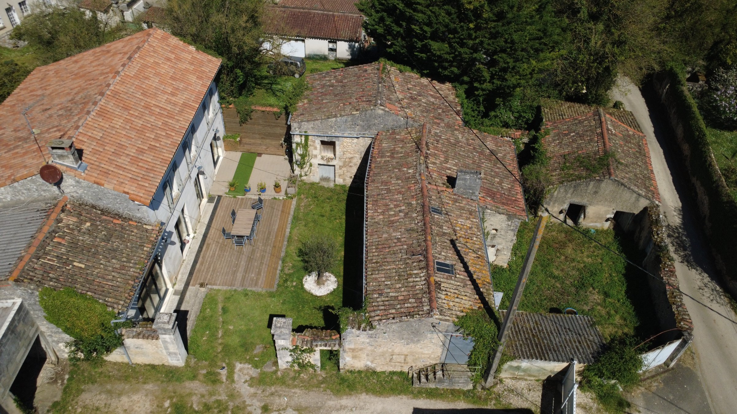 Photo 33 - Ensemble immobilier