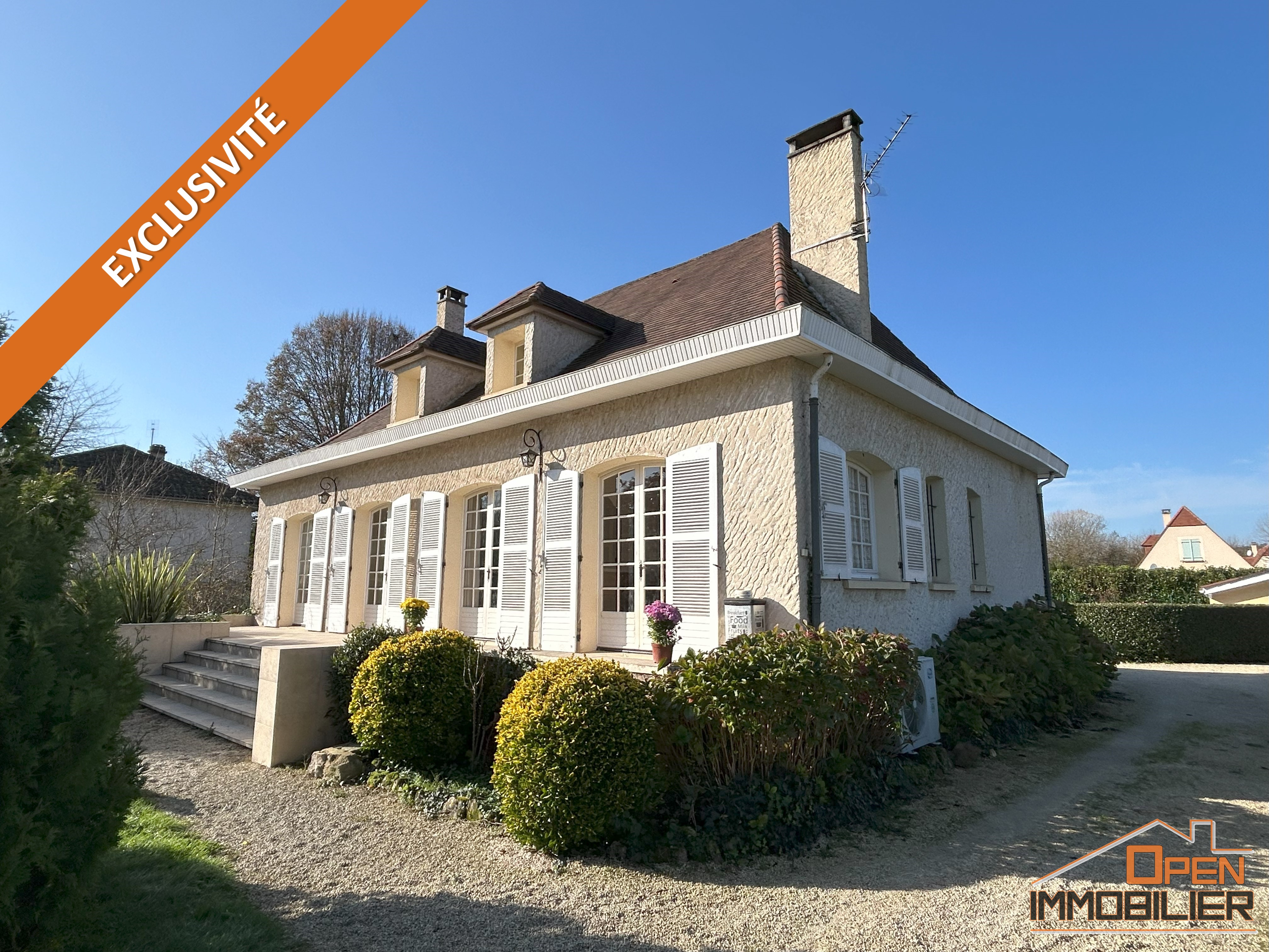 Photo 4 - Maison 195m²-Piscine-Terrain 1 577m²