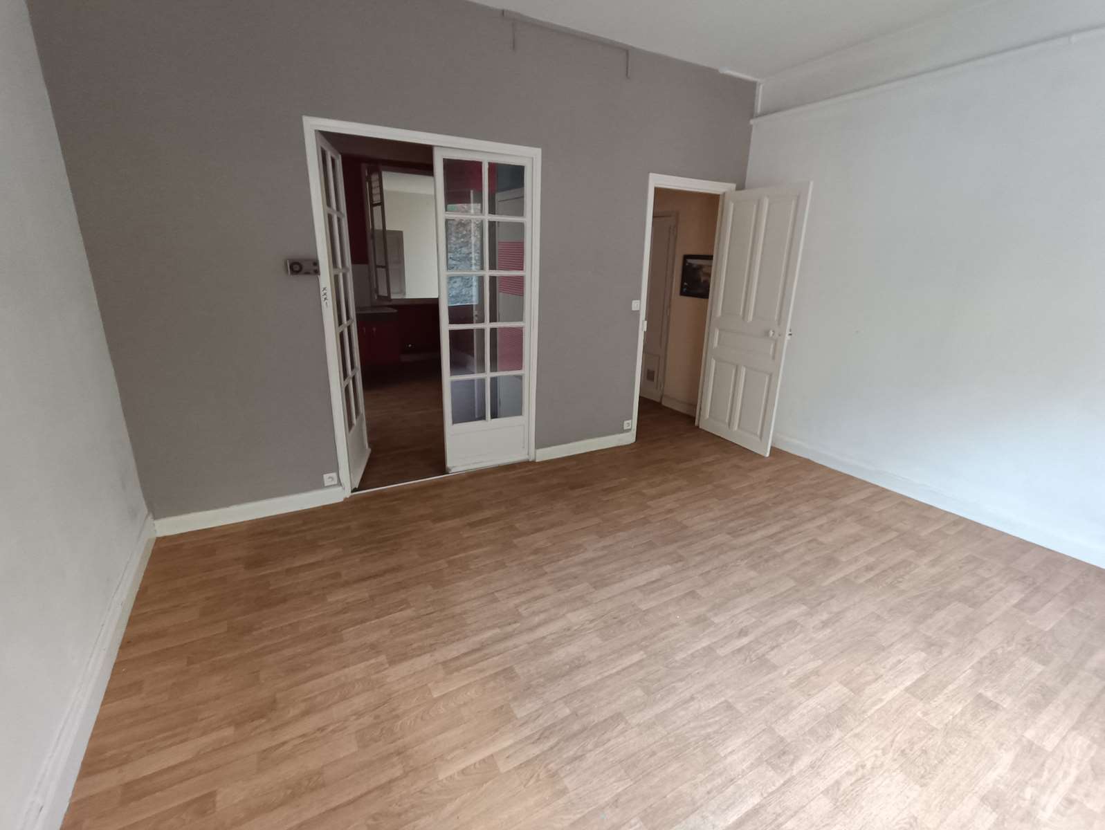 Photo 3 - Appartement Type T3, 3 caves