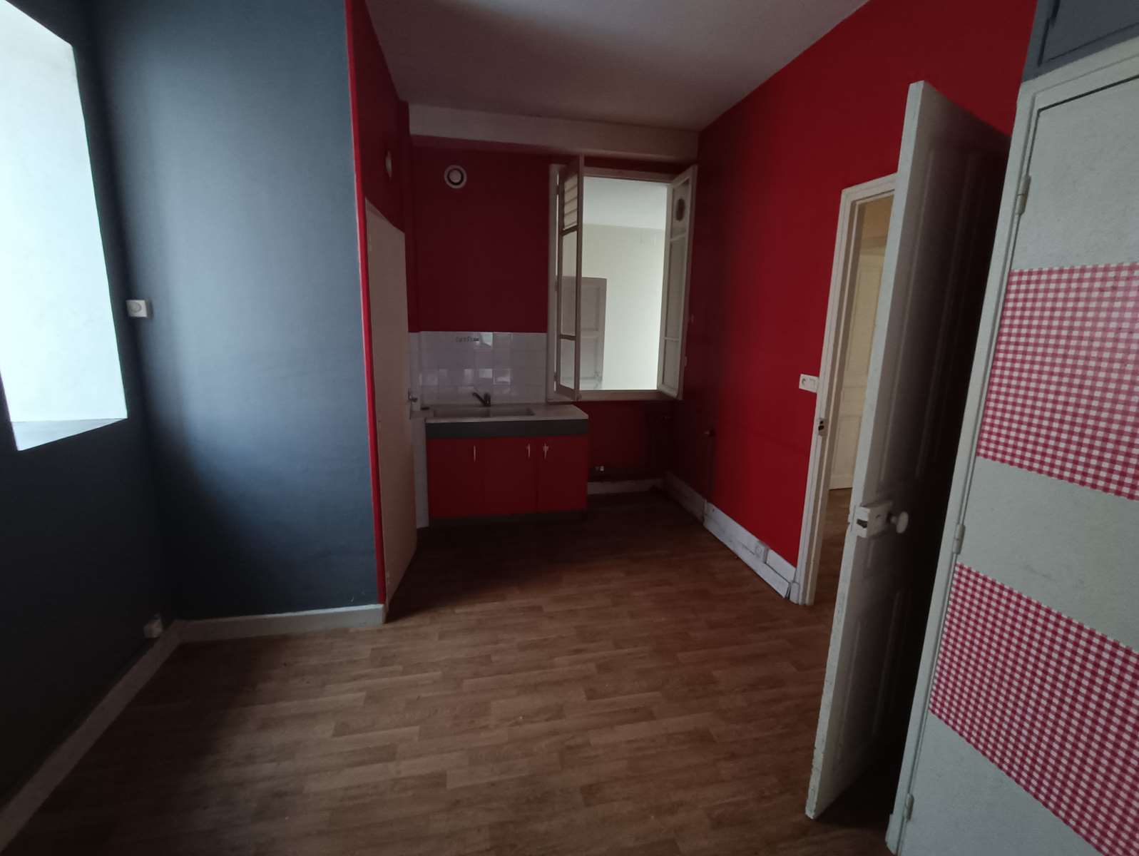 Photo 6 - Appartement Type T3, 3 caves