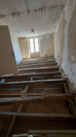 Photo 8 - Saint-Robert : maison à rénover avec courette.