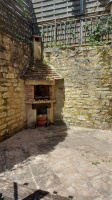 Photo 11 - Saint-Robert : maison à rénover avec courette.