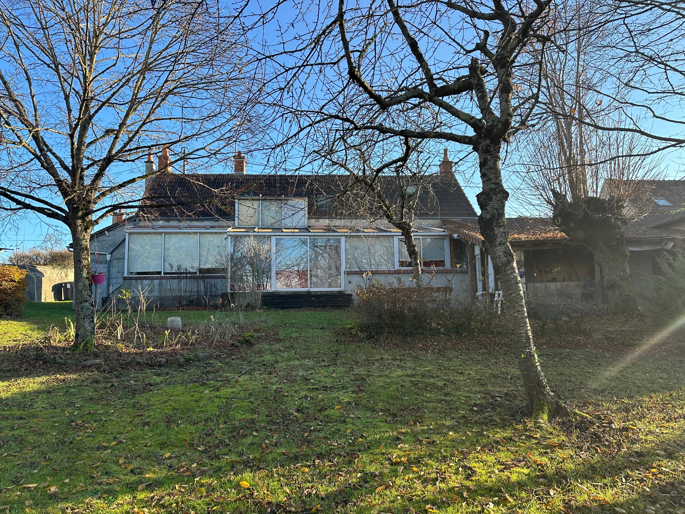 Photo 4 - Maison sur 8000 m2 de terrain
