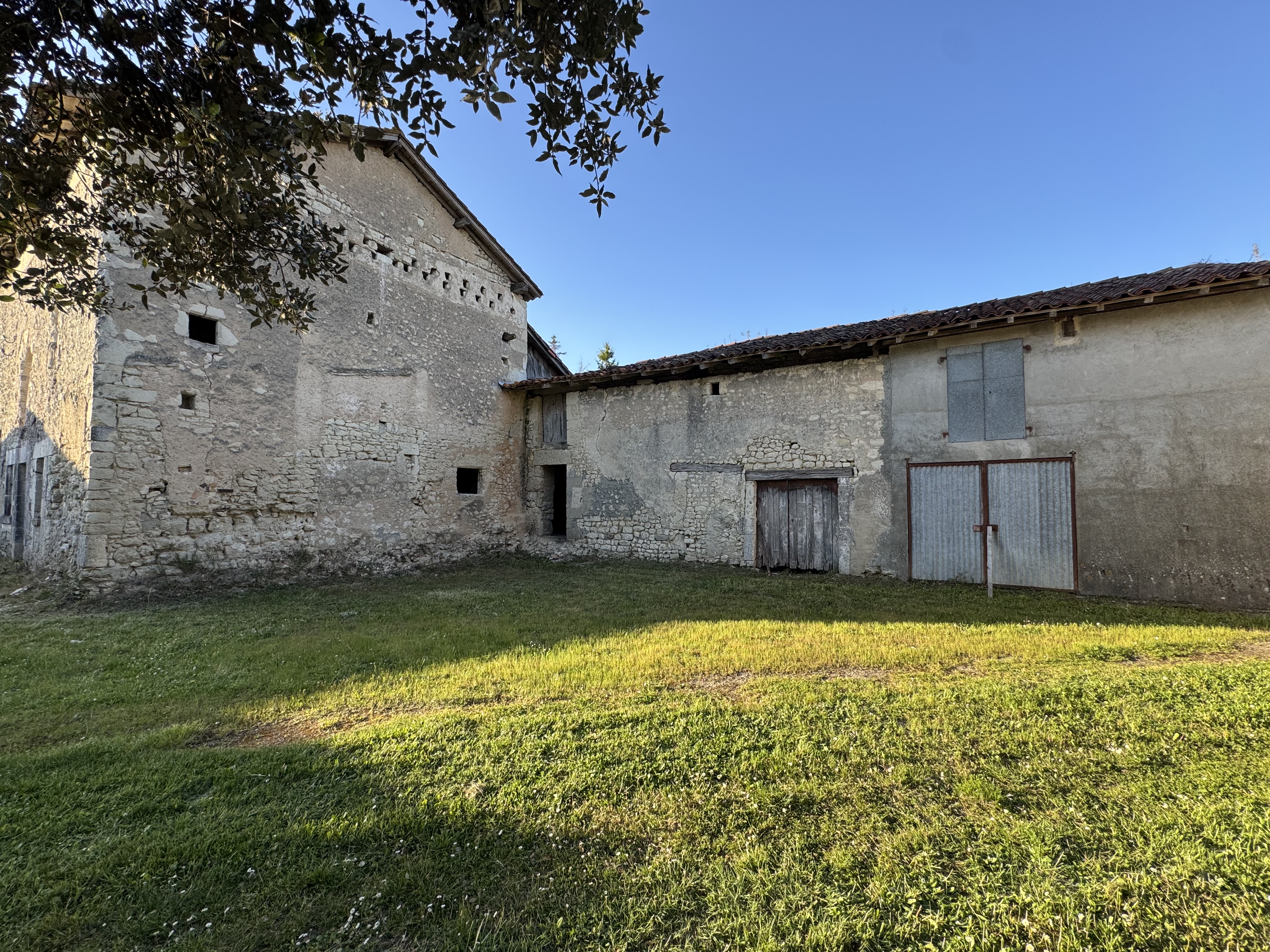 Photo 3 - Ancien manoir à rénover – fort potentiel