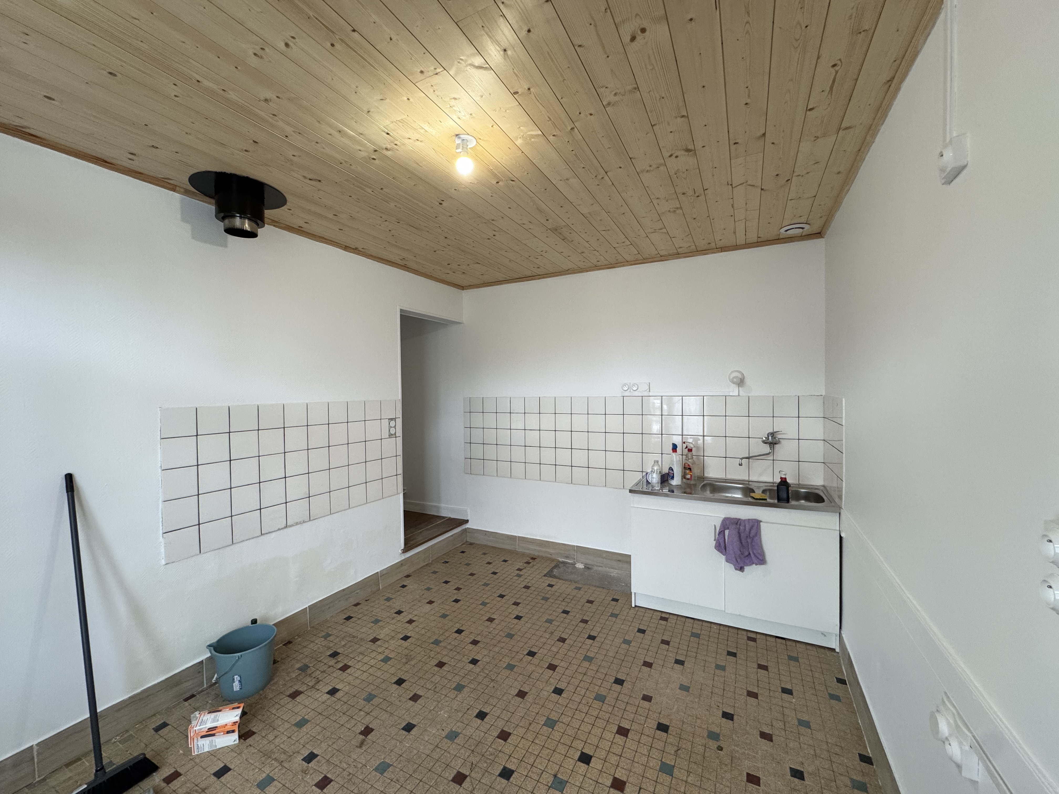 Photo 4 - Maison – 64 m² – Hangar – Bois