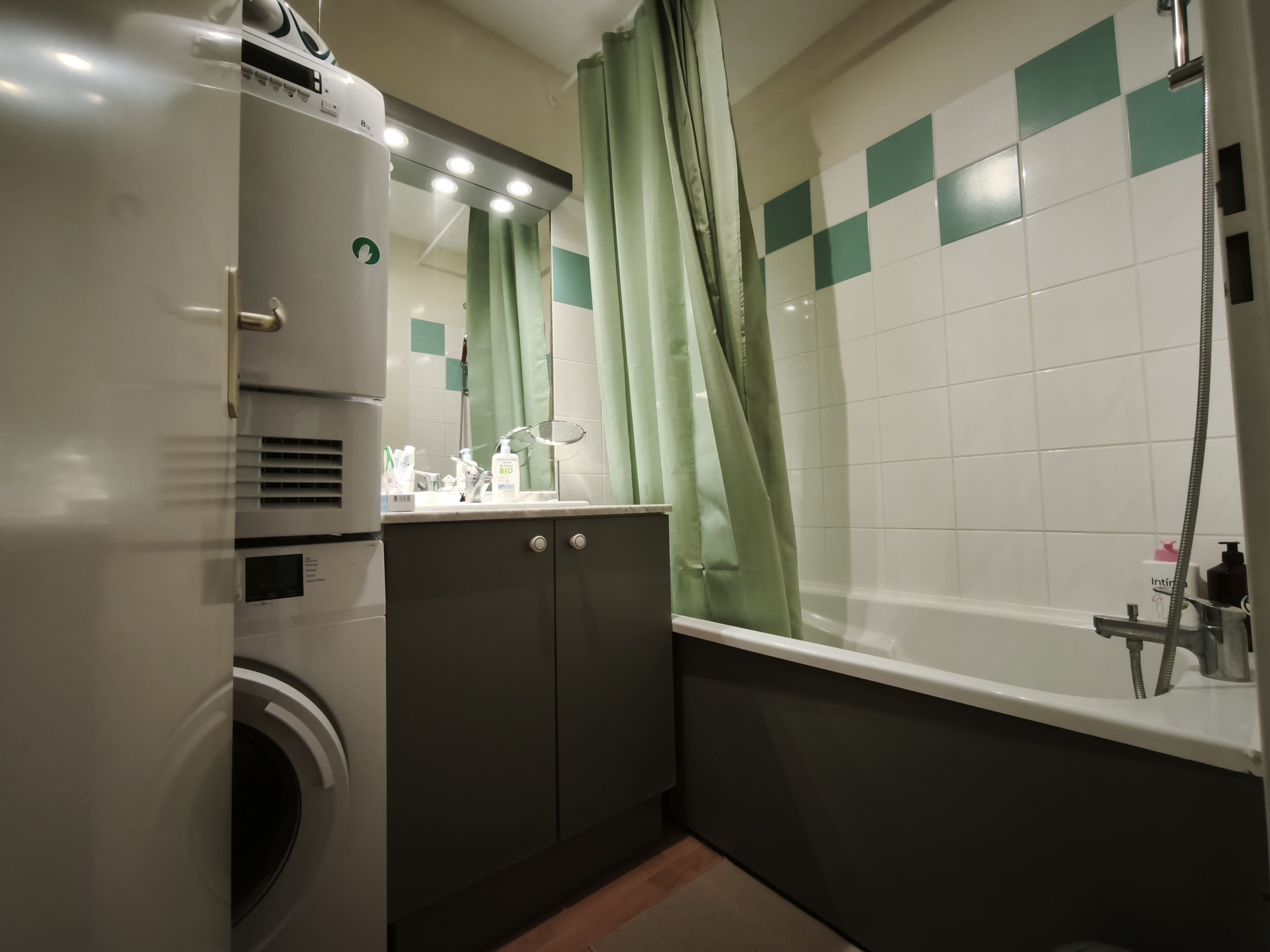 Photo 11 - APPARTEMENT T3 AVEC PISCINE ET LOCATAIRE EN PLACE