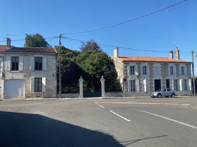 Photo 22 - Ensemble immobilier 407 m² – Terrain 3000 m² – piscine