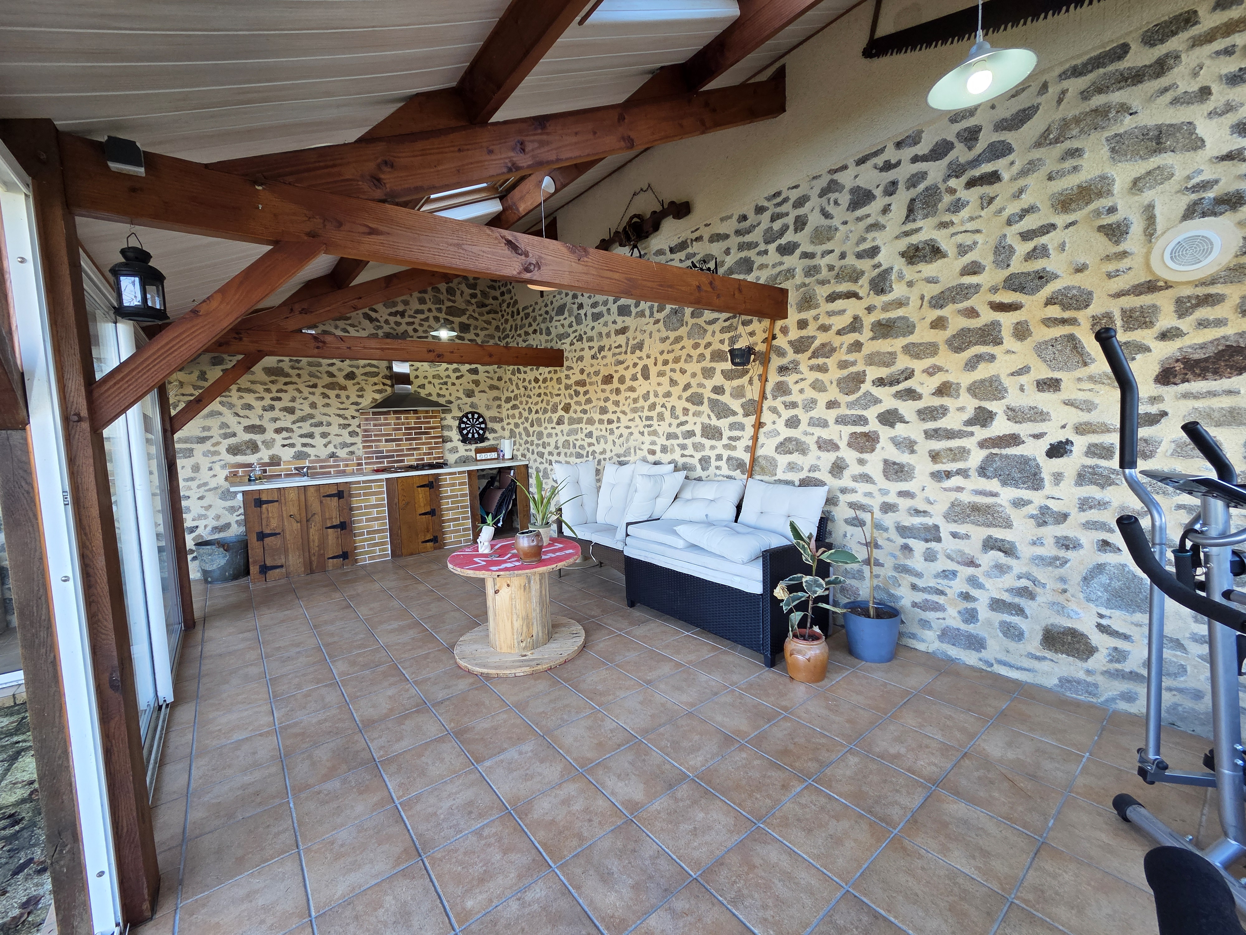 Photo 17 - Maison avec grange attenante véranda et terrasse