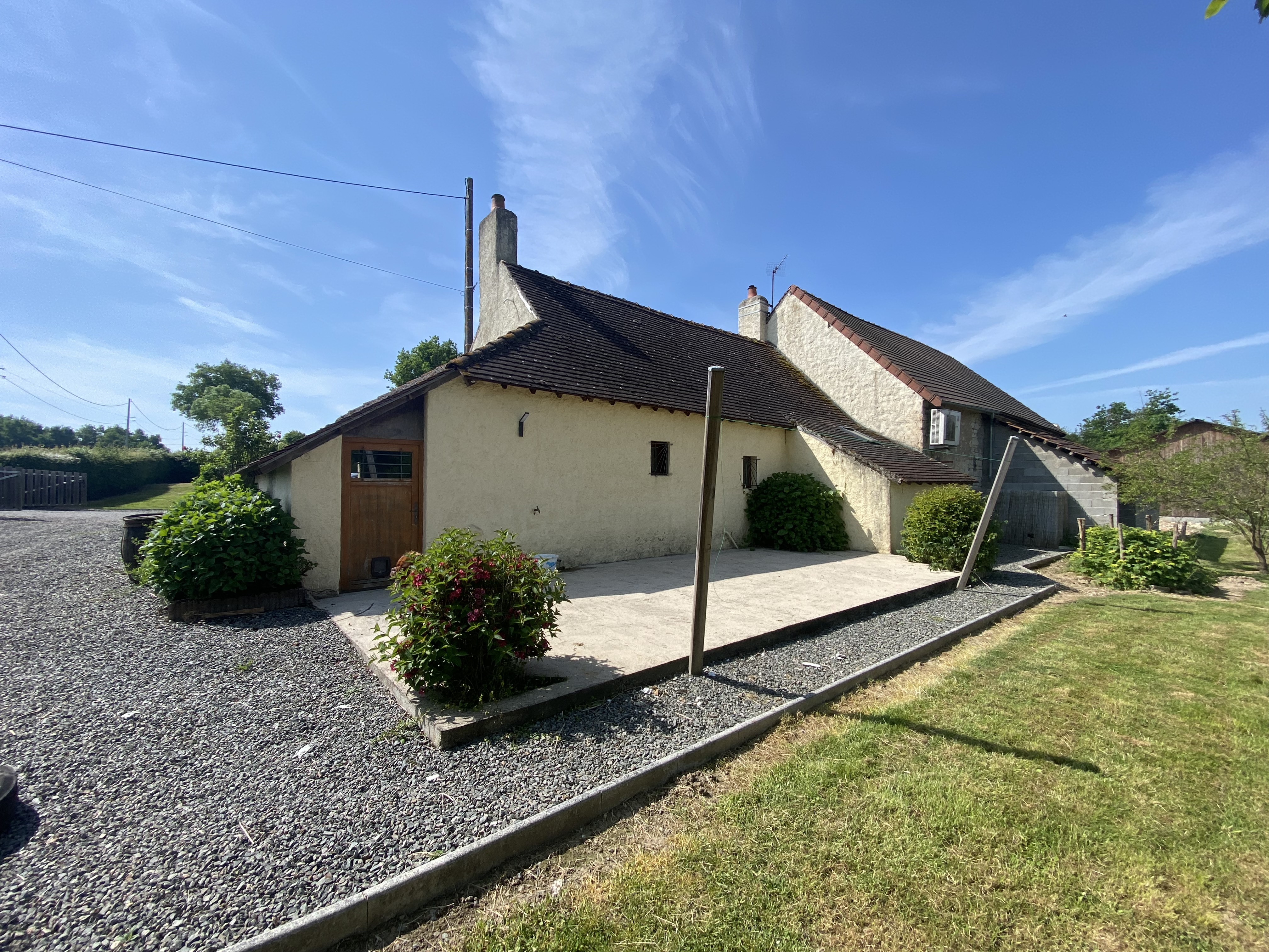 Photo 3 - Maison de campagne rénovée avec dépendances !
