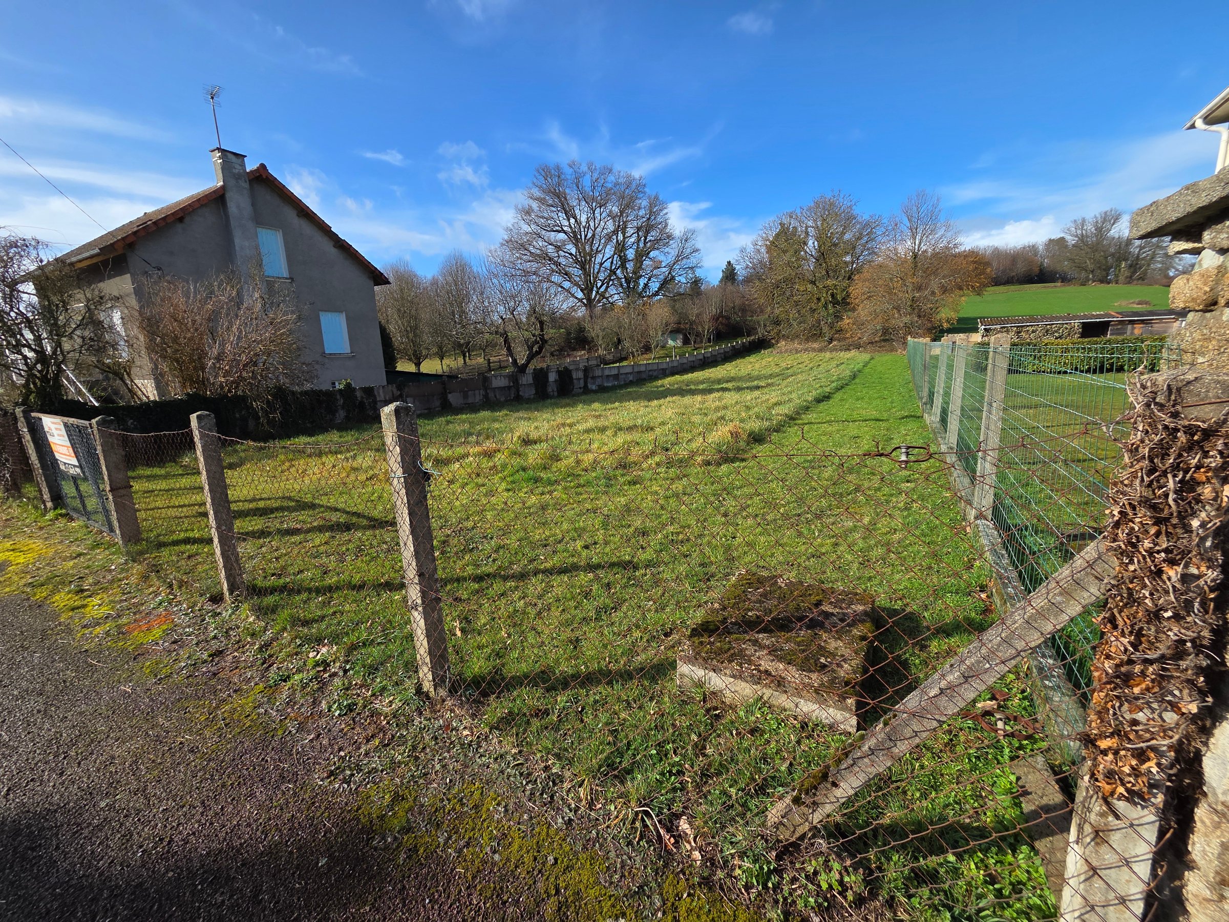 Photo 2 - Terrain constructible