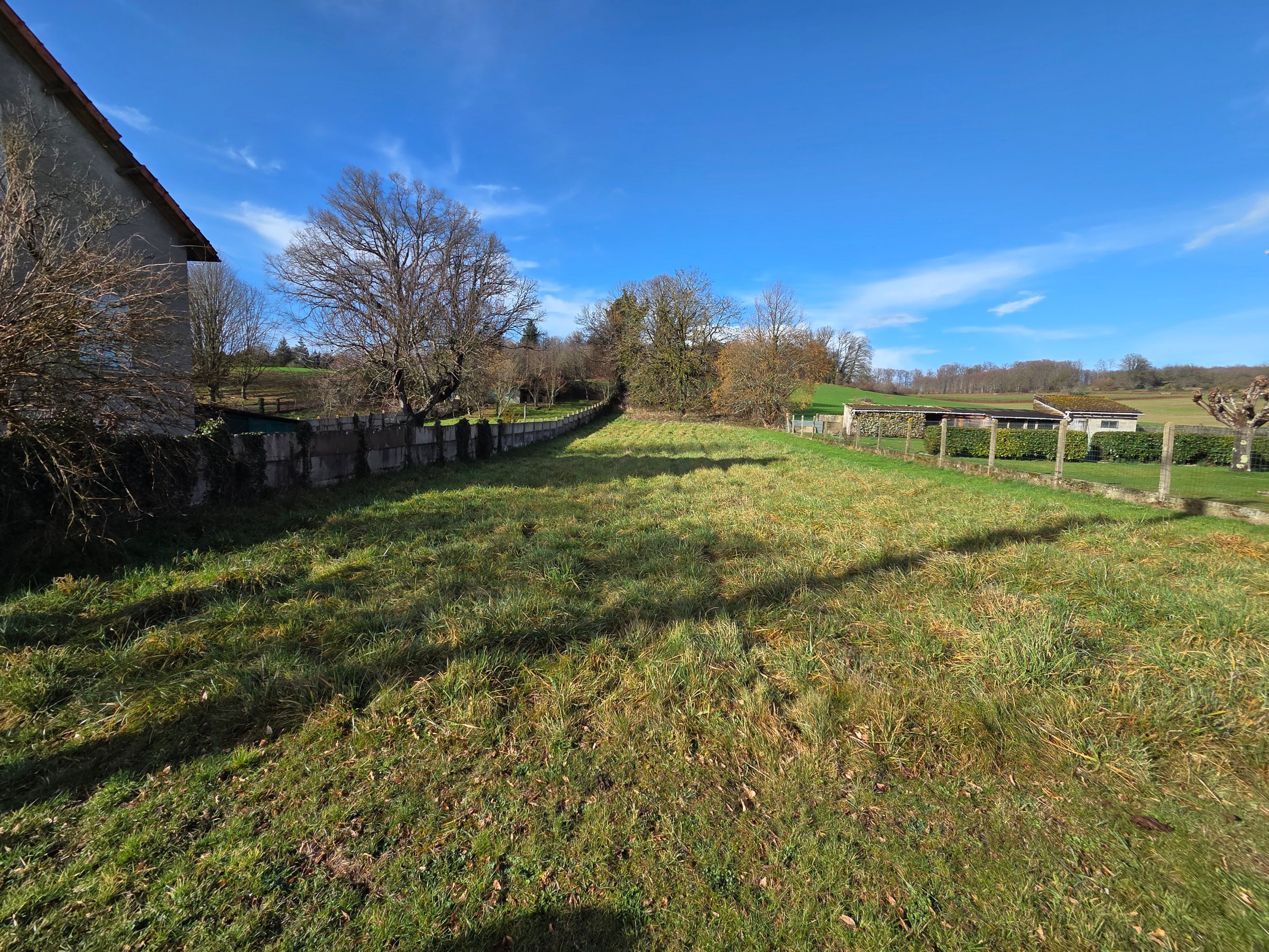 Photo 3 - Terrain constructible