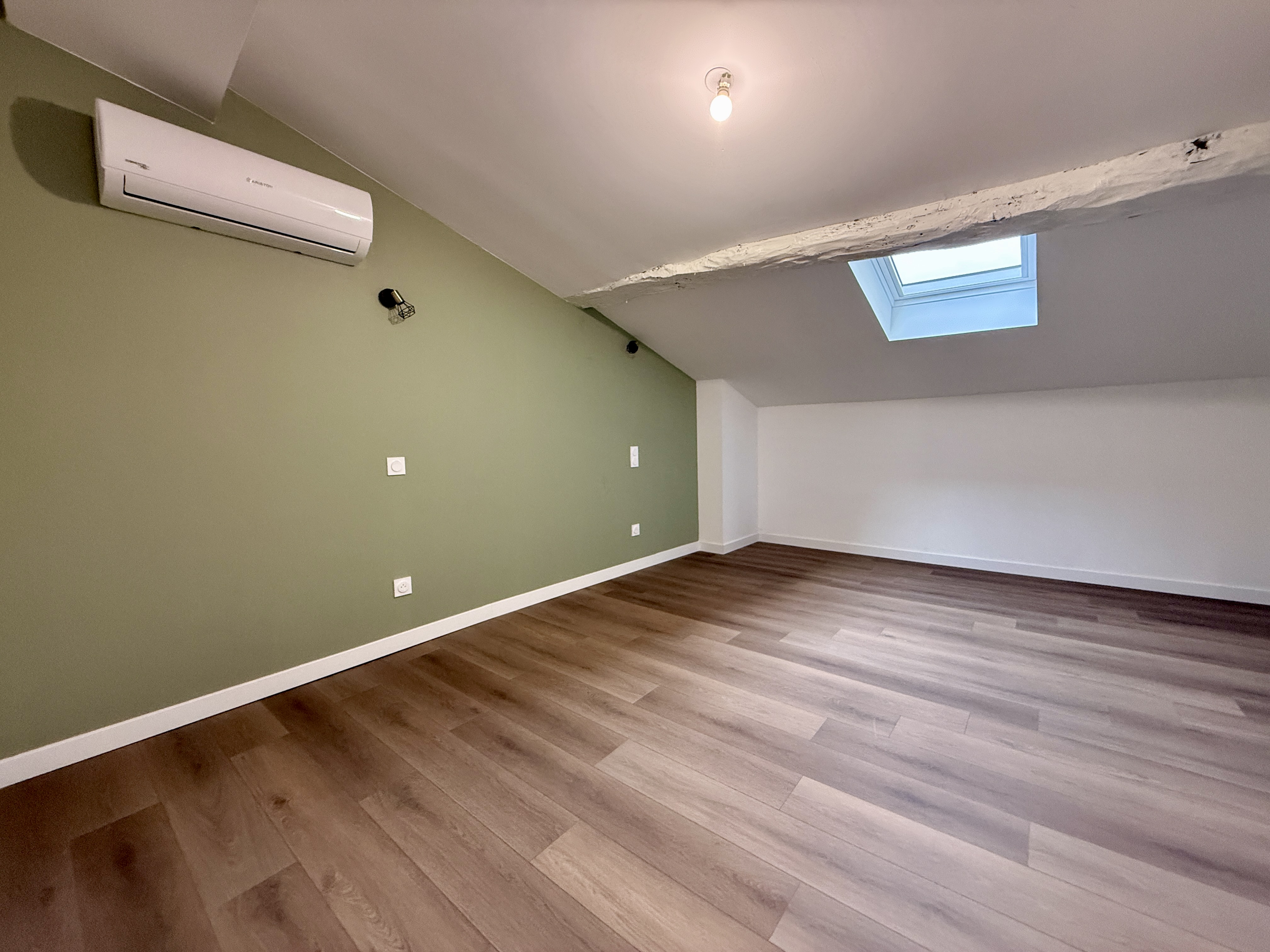 Photo 2 - Appartement T3 rénové