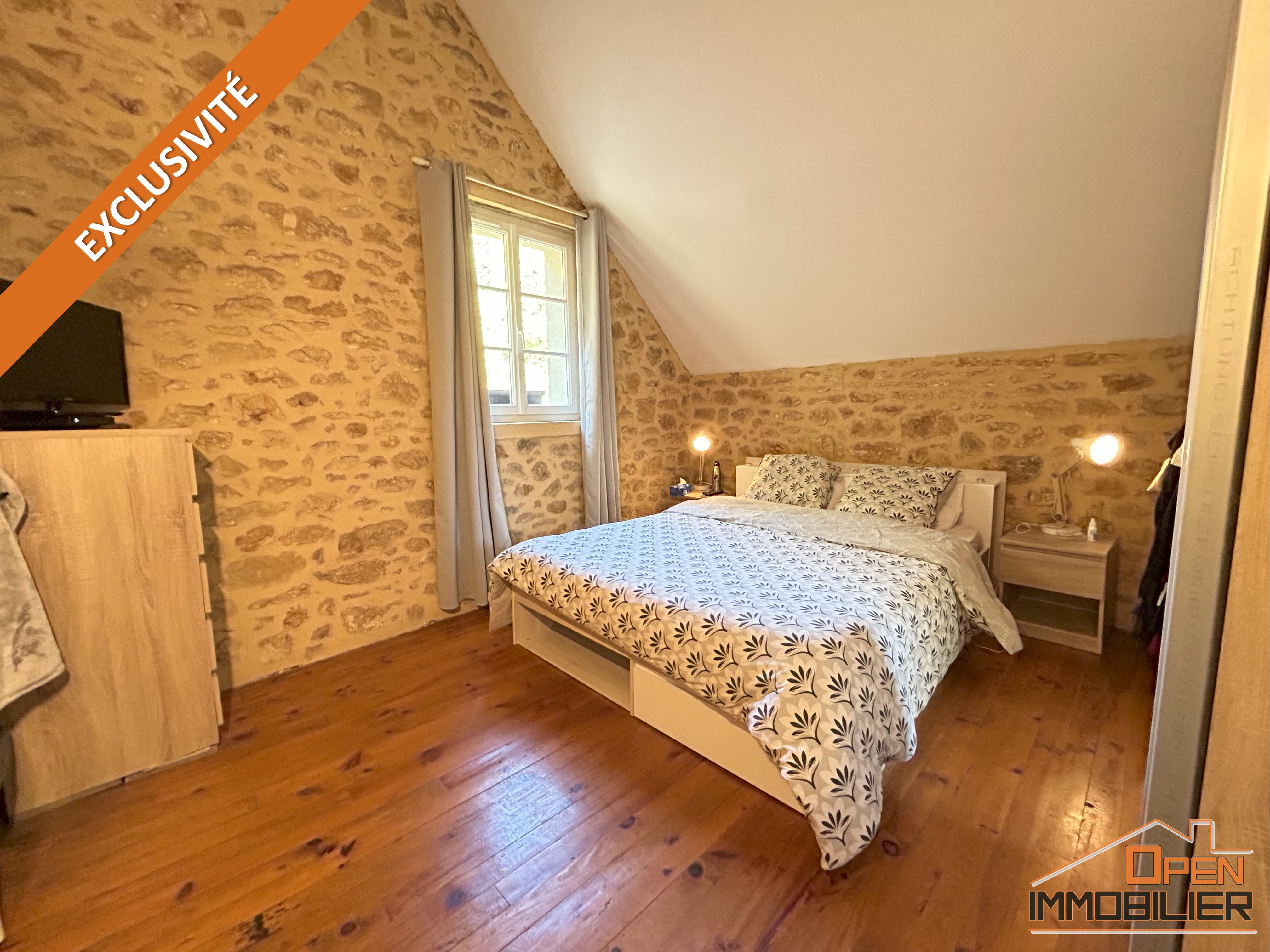 Photo 13 - Propriété troglodyte en pierre-Gîte-Piscine à débordement-Terrain 18 522m²
