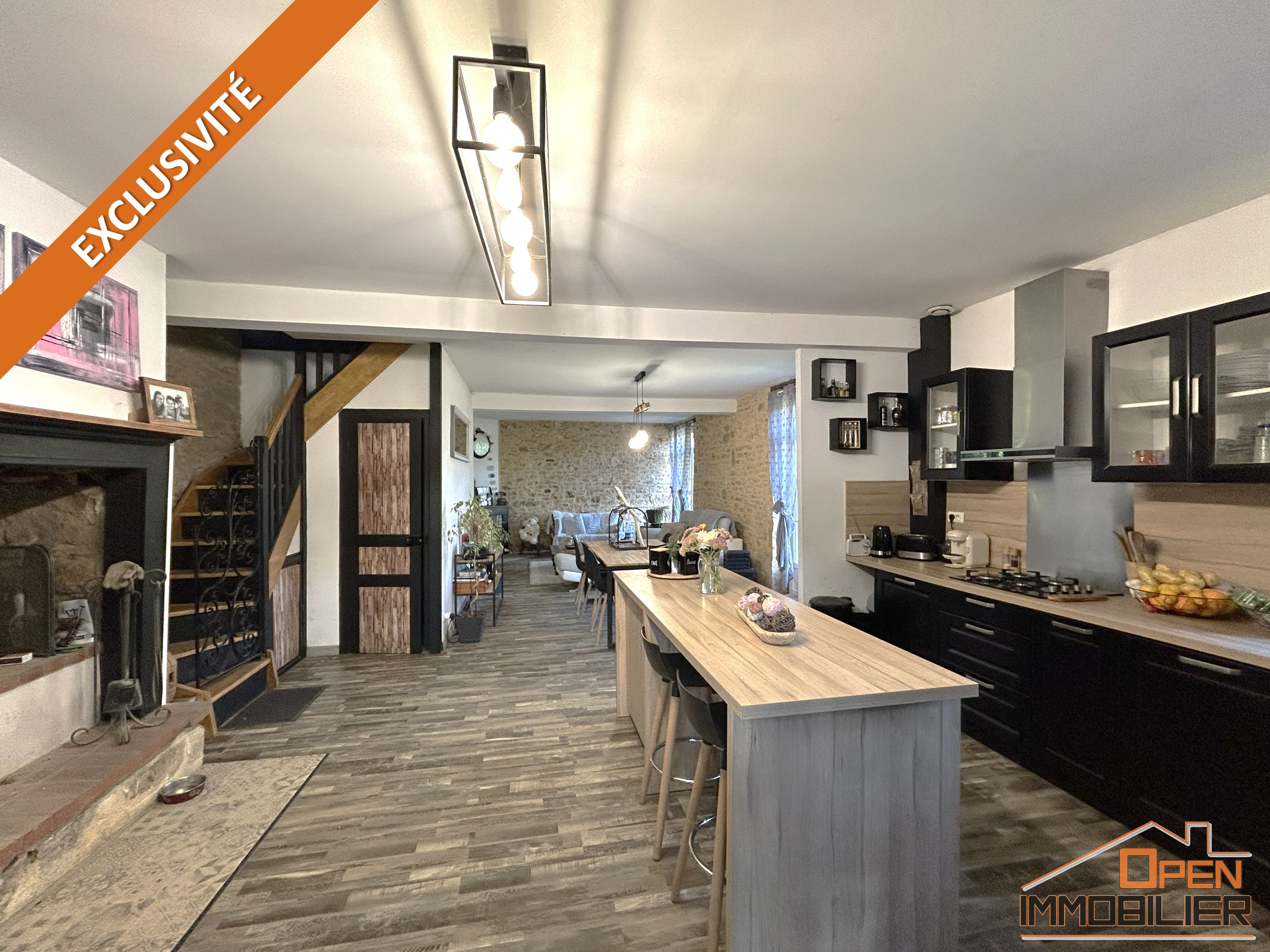 Photo 7 - Propriété troglodyte en pierre-Gîte-Piscine à débordement-Terrain 18 522m²