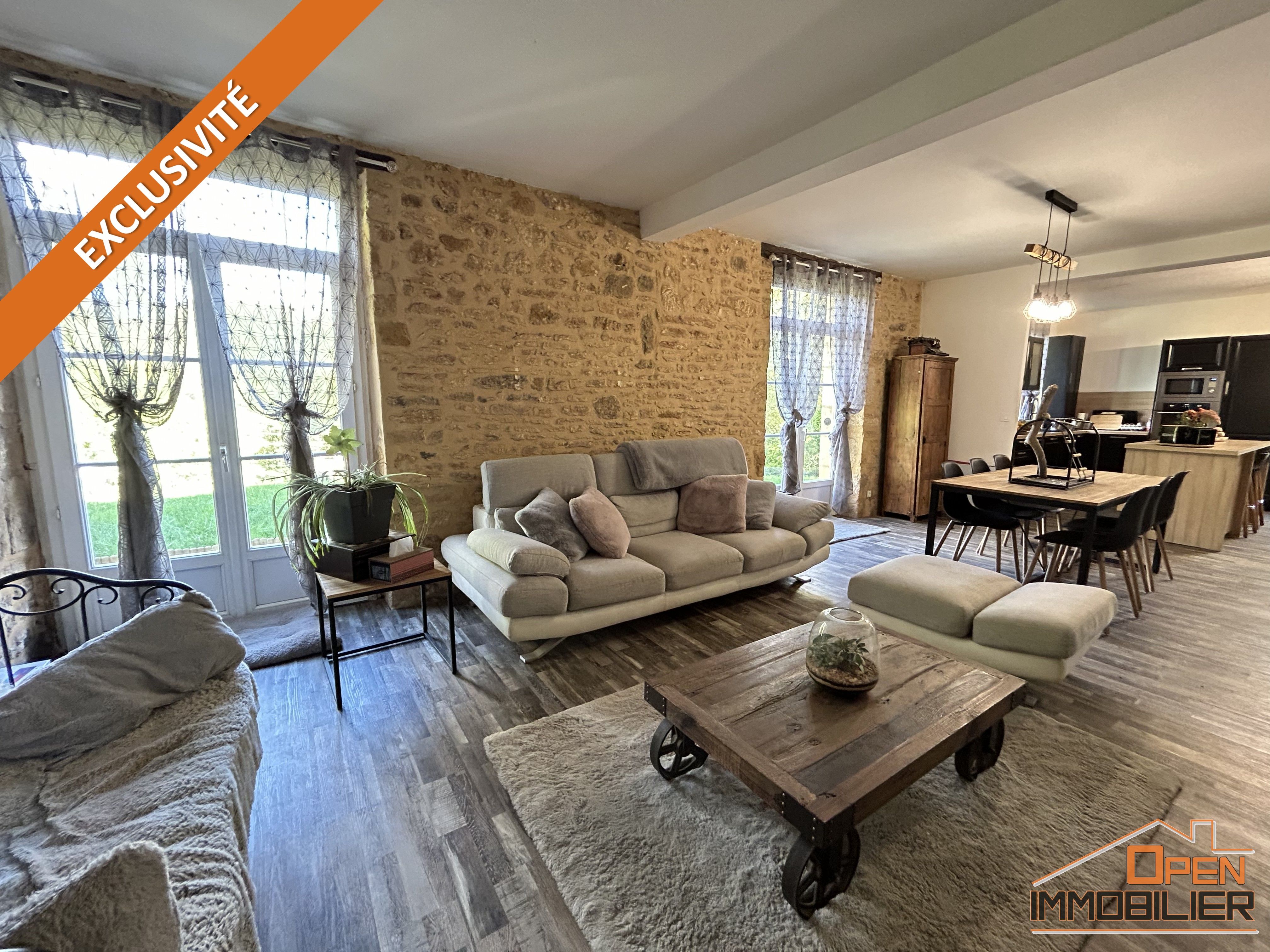 Photo 8 - Propriété troglodyte en pierre-Gîte-Piscine à débordement-Terrain 18 522m²