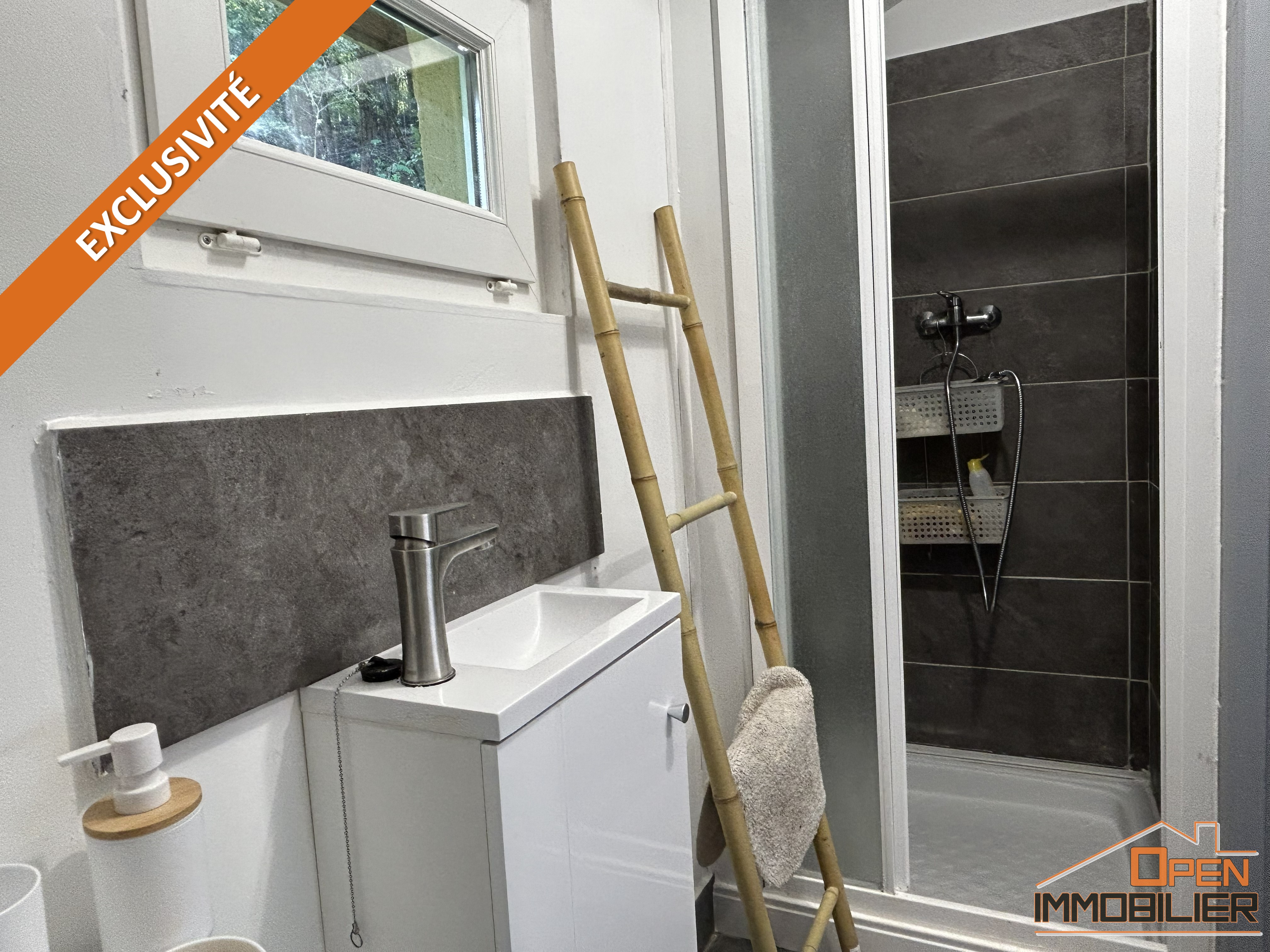 Photo 24 - Propriété troglodyte en pierre-Gîte-Piscine à débordement-Terrain 18 522m²
