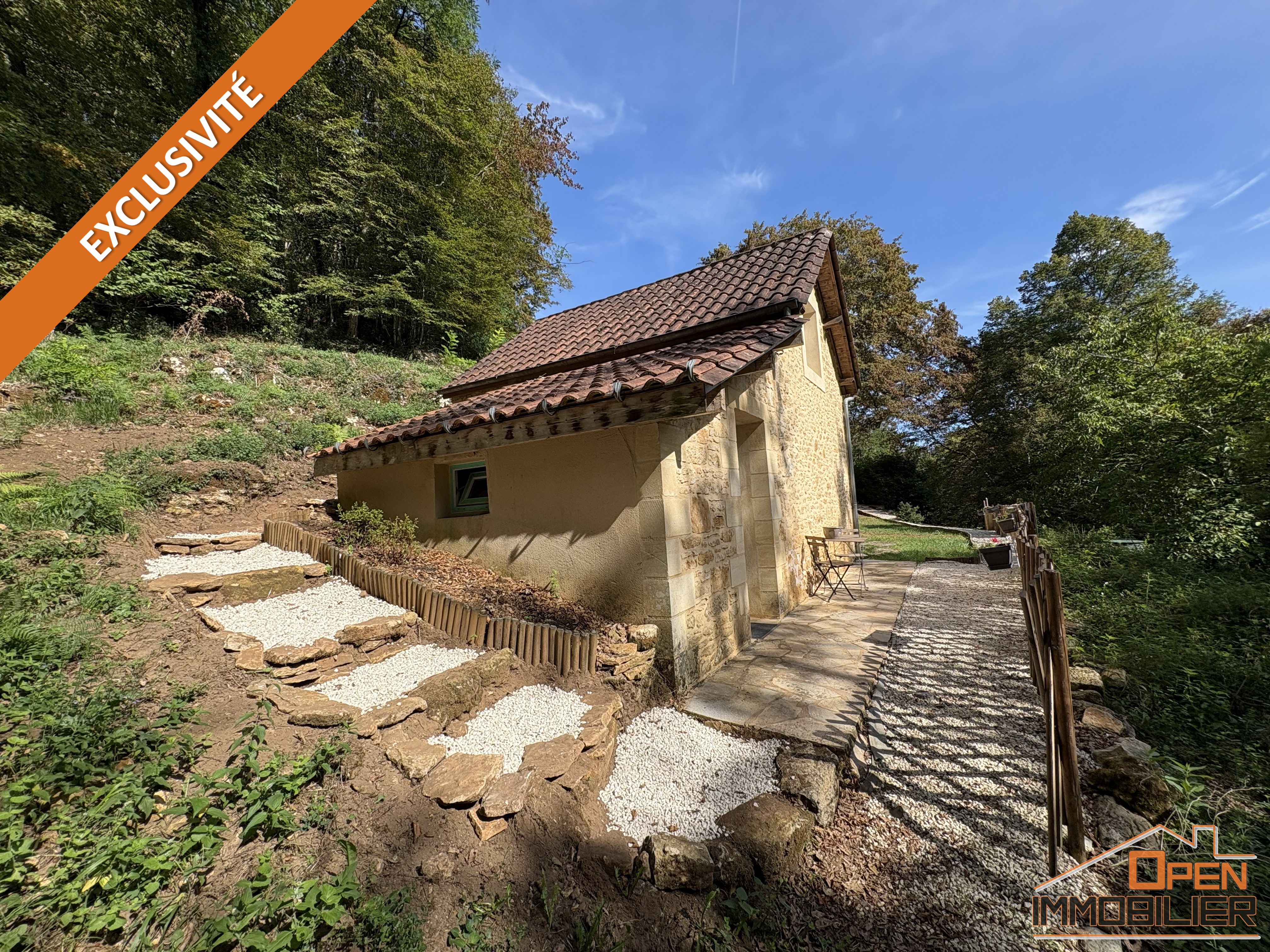 Photo 21 - Propriété troglodyte en pierre-Gîte-Piscine à débordement-Terrain 18 522m²