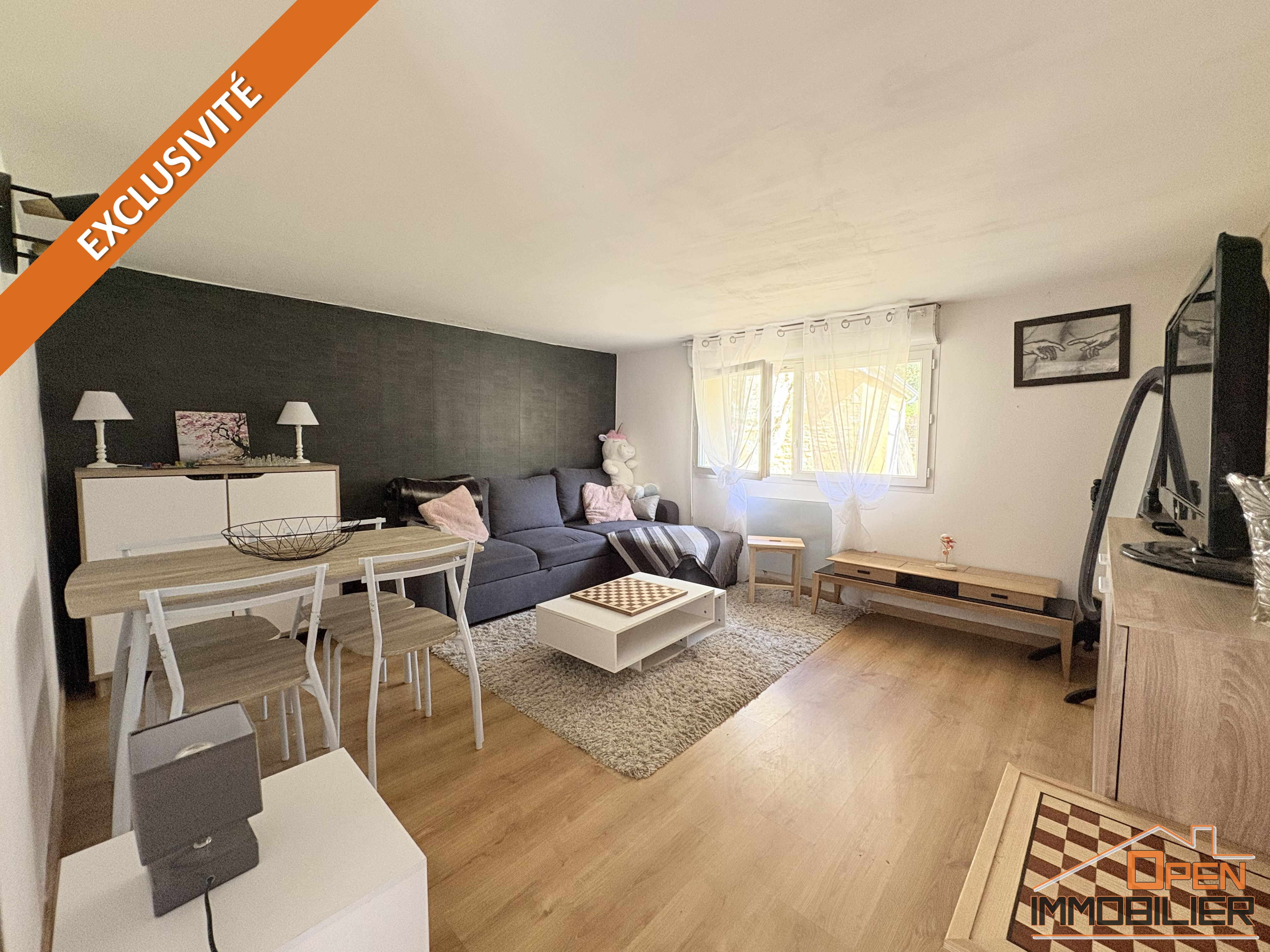Photo 23 - Propriété troglodyte en pierre-Gîte-Piscine à débordement-Terrain 18 522m²