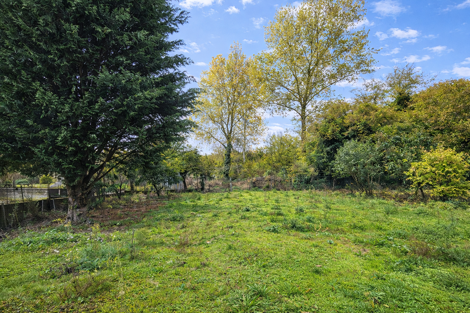 Photo 7 - Maison des années 80 avec grand terrain