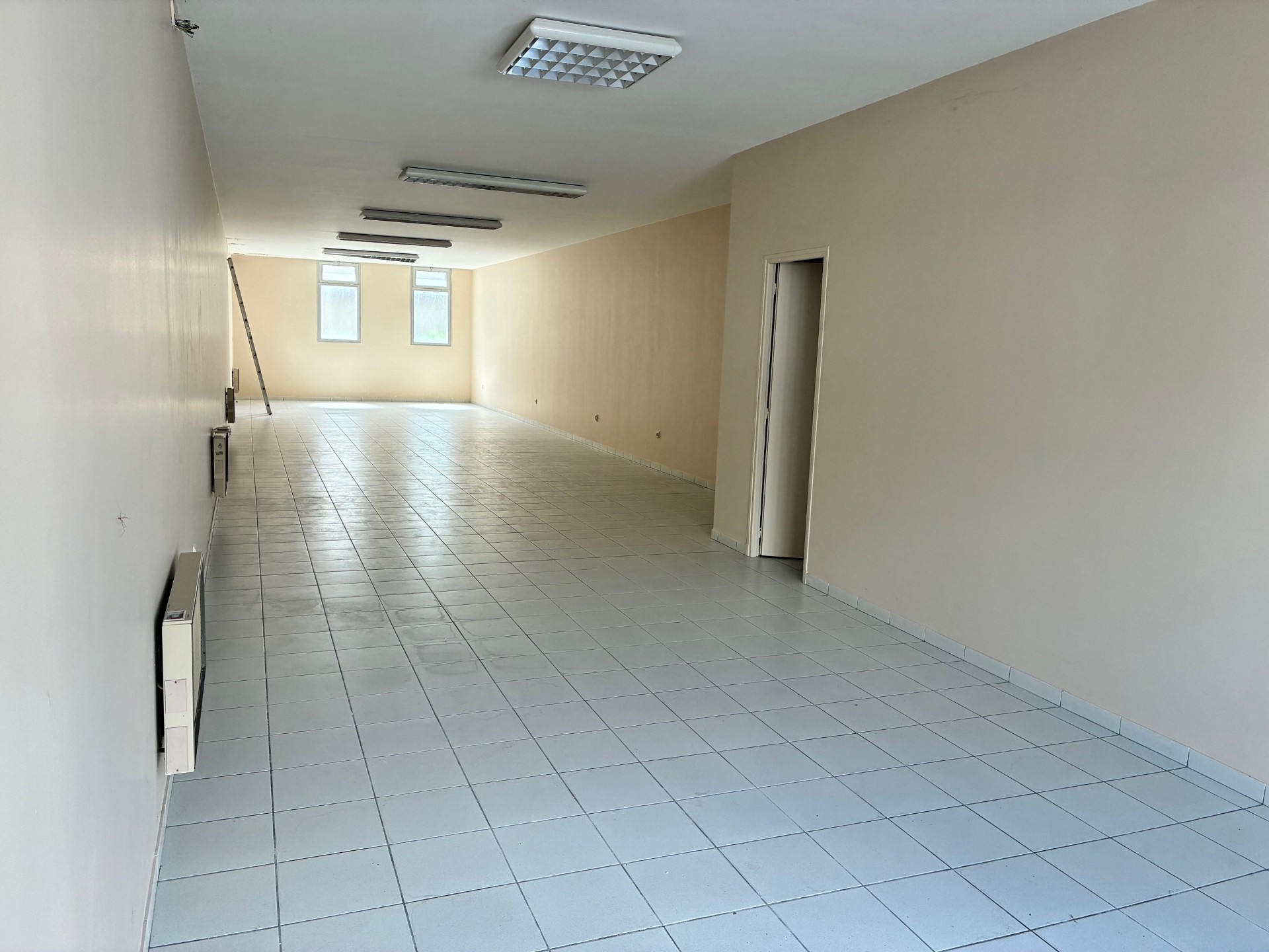 Photo 4 - IMMEUBLE