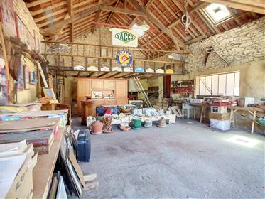 Photo 15 - BELLE MAISON ET GRANGE EN PIERRE A GROS POTENTIEL POUR HABITATION PLUS ATELIER VOIR COMMERCE A SAISIR !