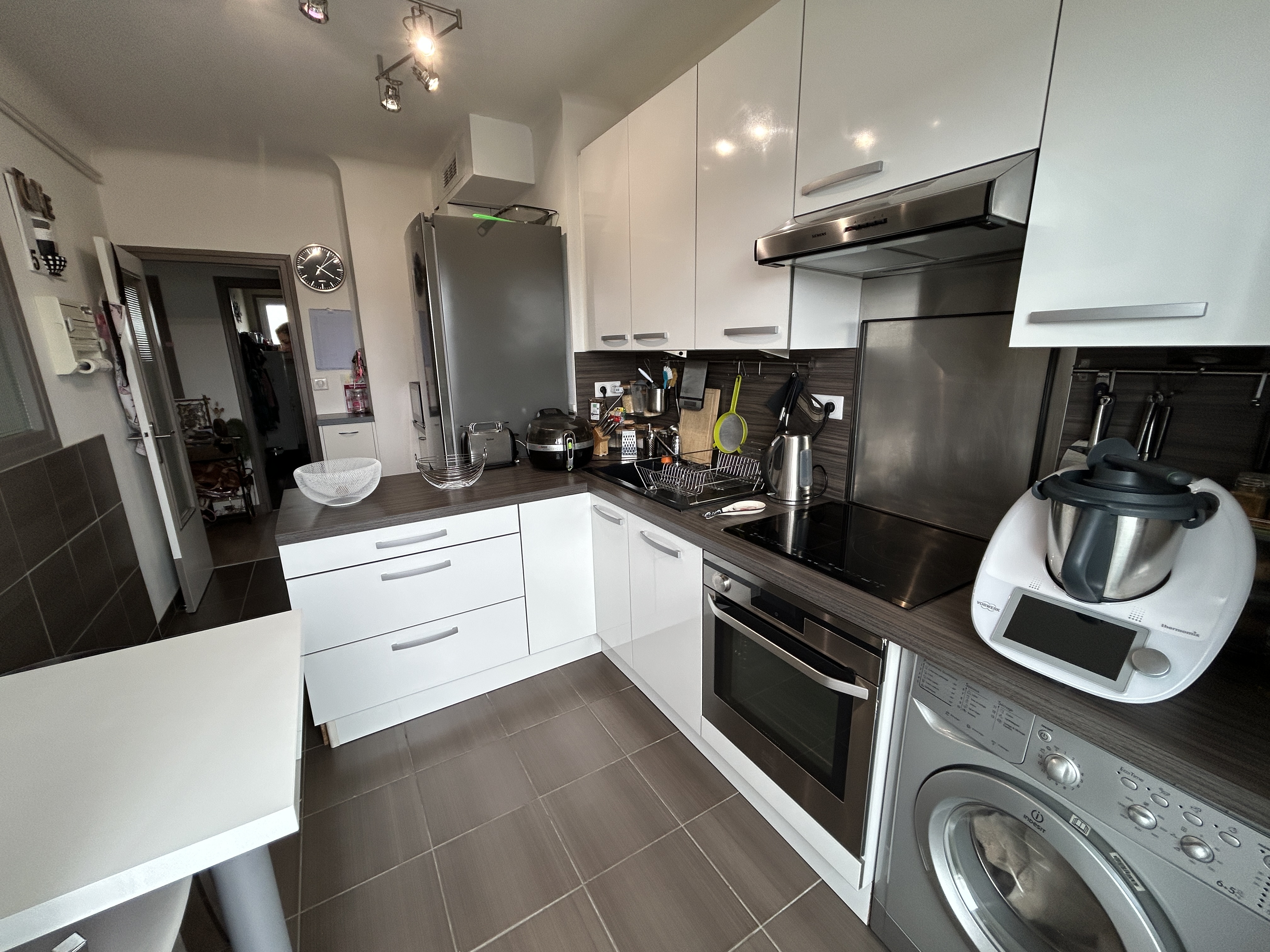 Photo 5 - Appartement avec balcons, cave et garage