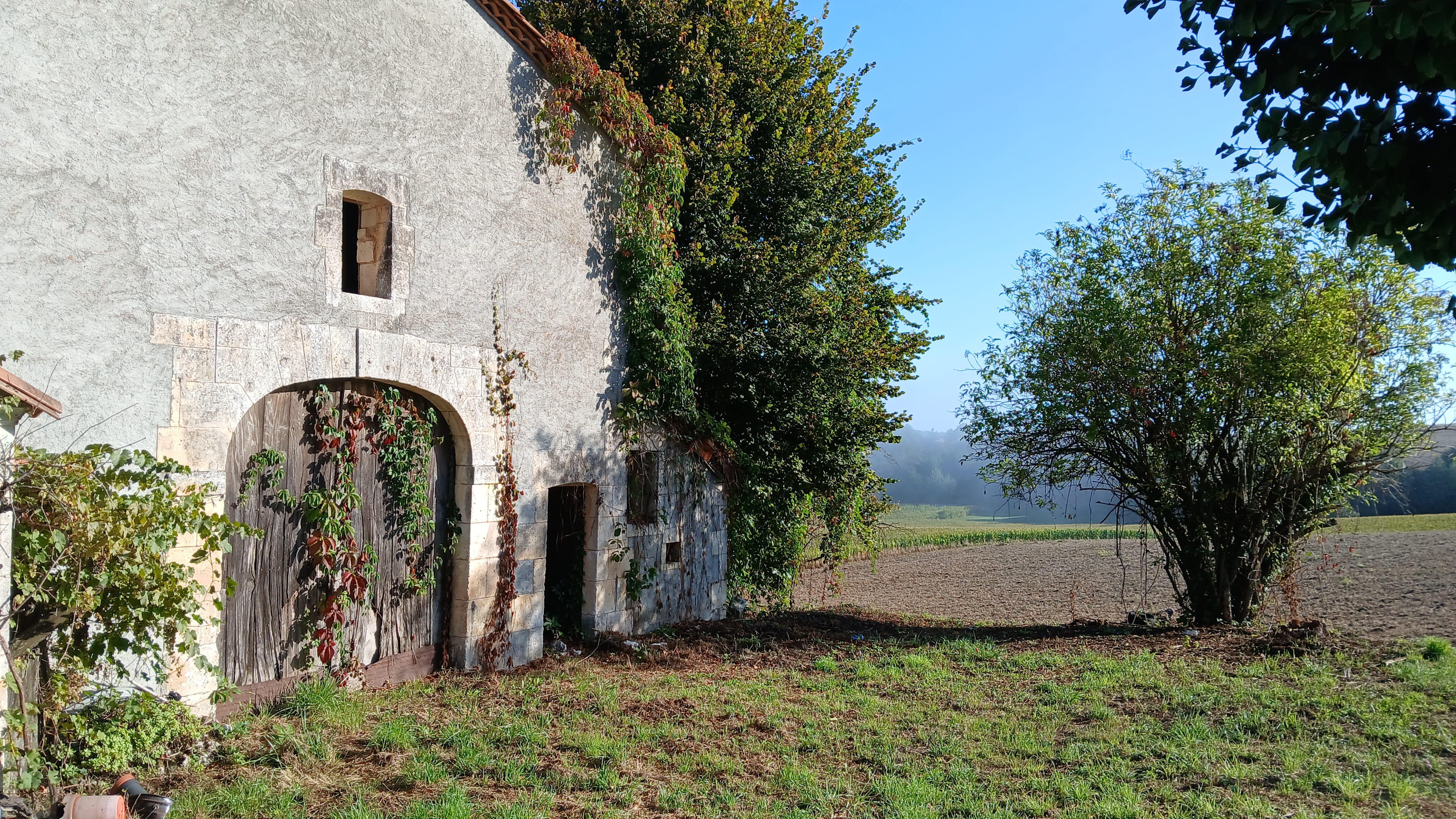 Maison avec grange - Photo 3