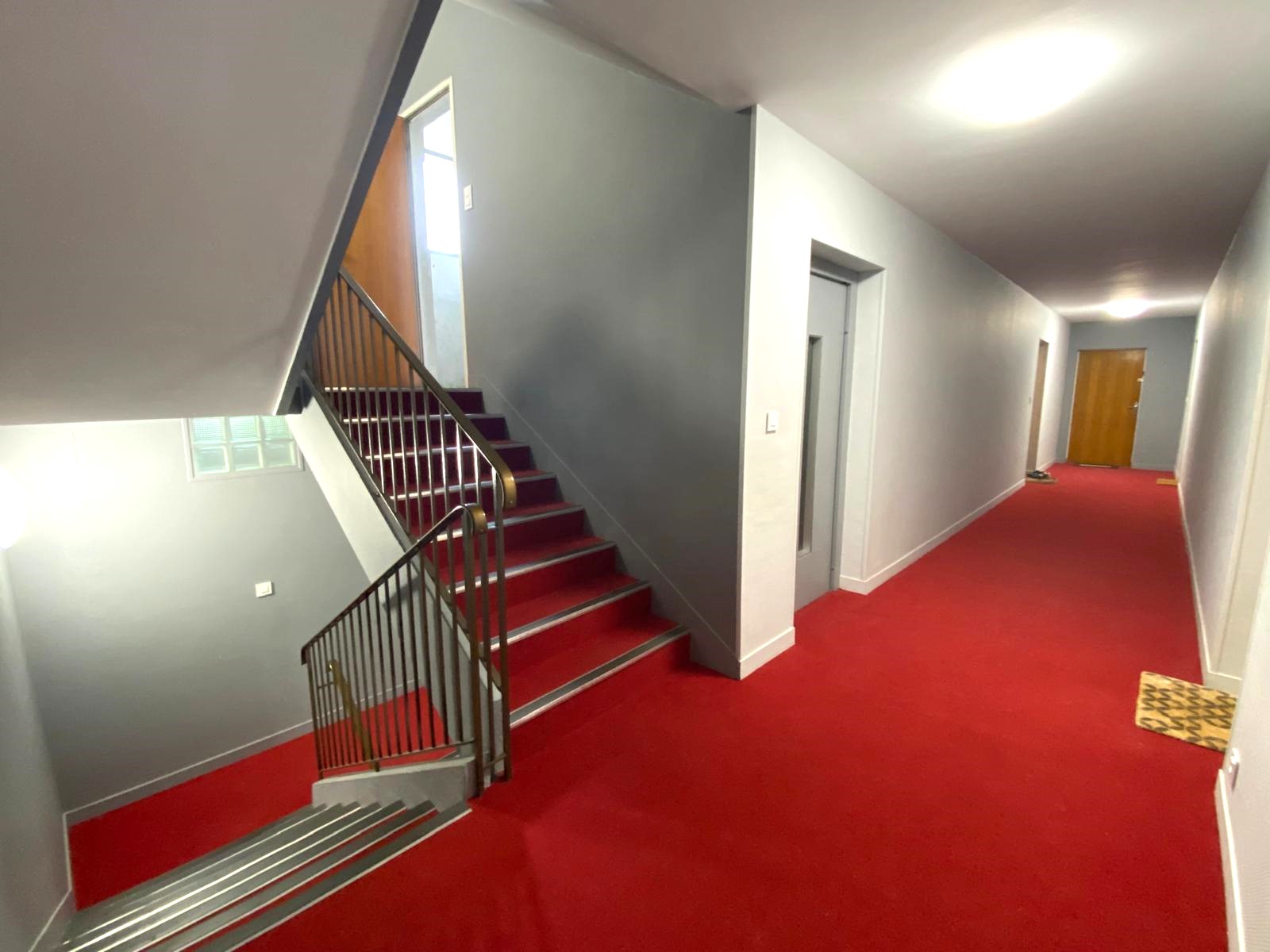 Photo 7 - Appartement Type 3 – 77 m2 – Balcon – Parking – Cave