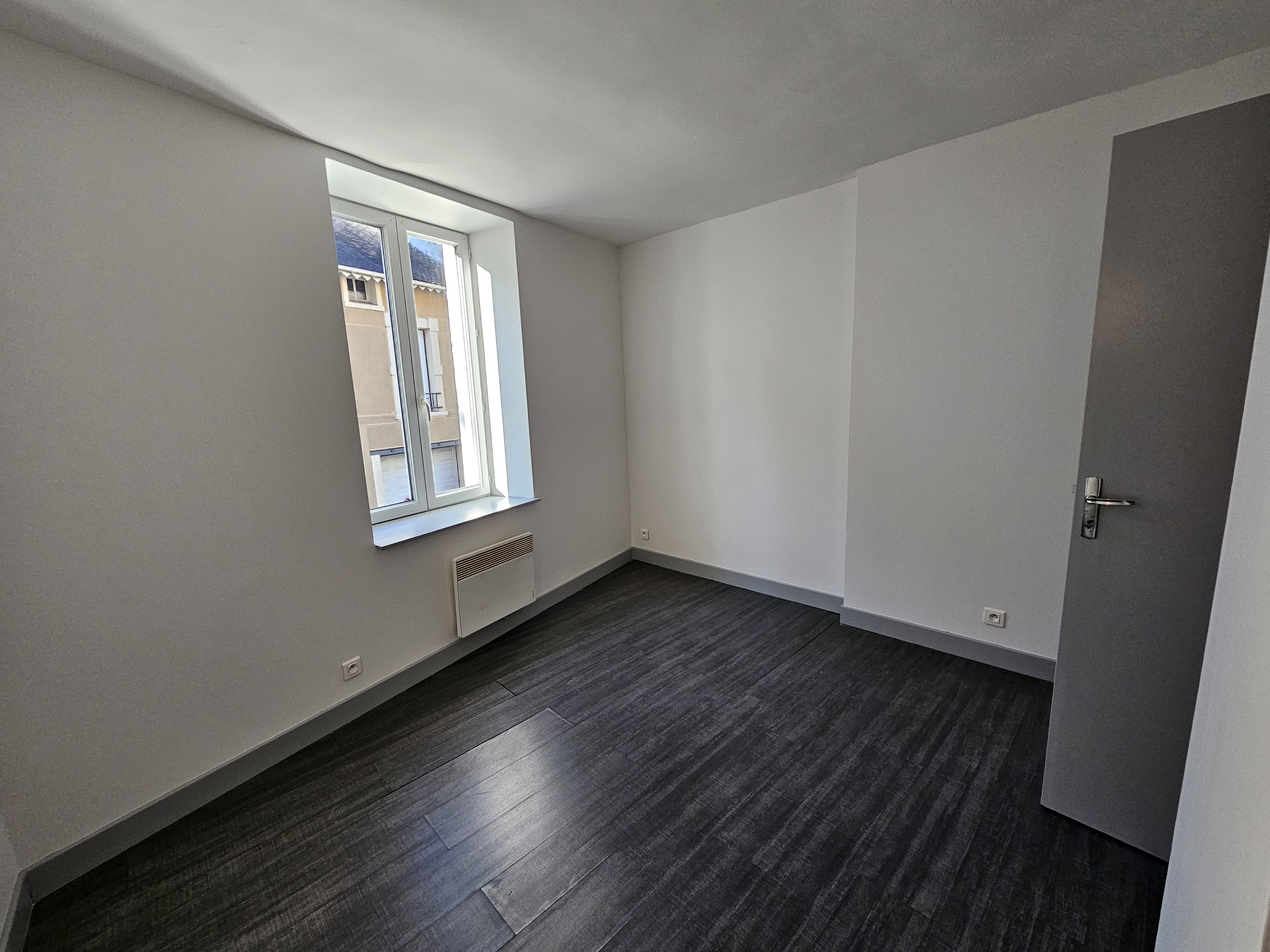 Photo 6 - Immeuble de rapport composé de 6 logements et 1 local