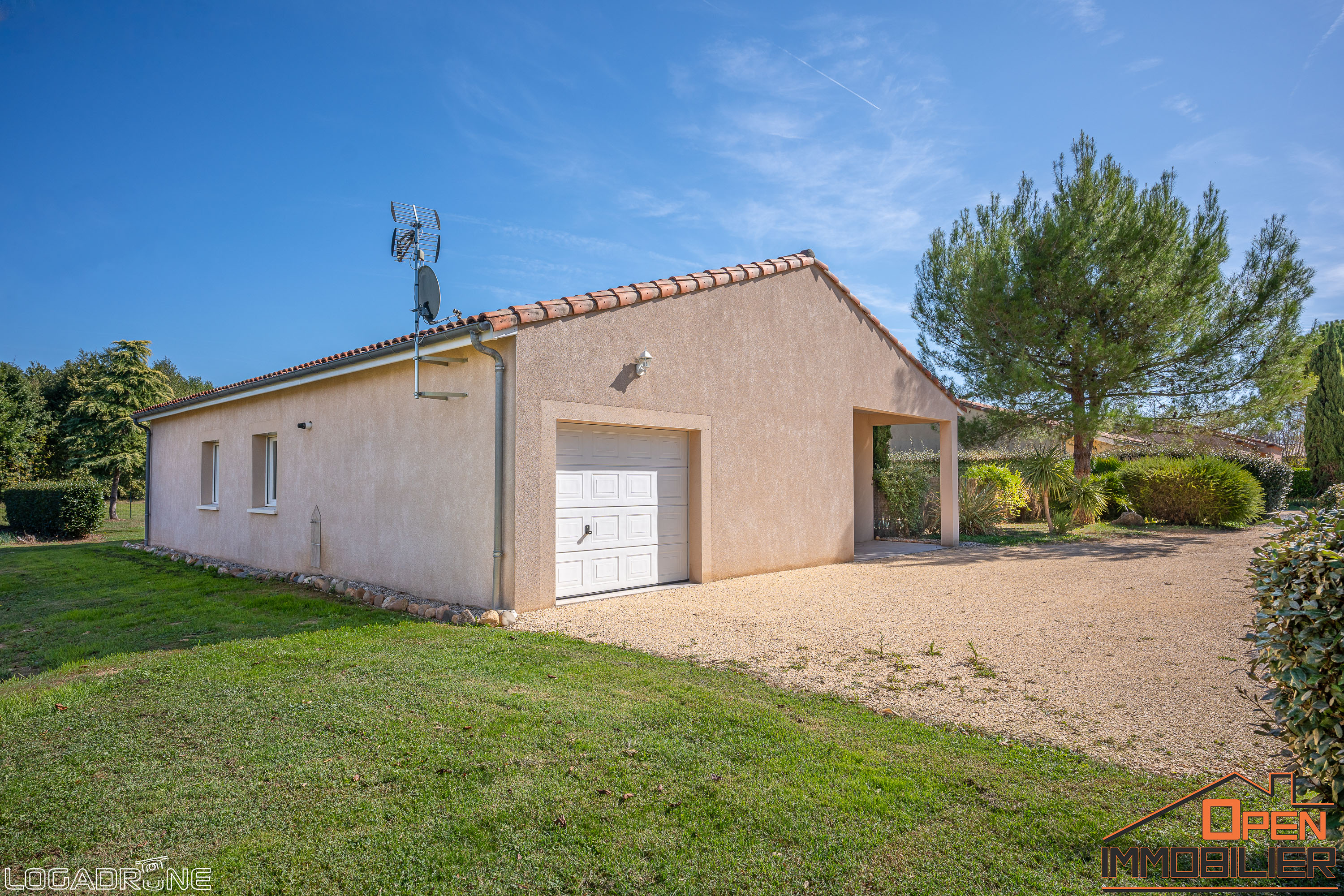 Photo 5 - MAISON AVEC PISCINE, GARAGE ET JARDIN
