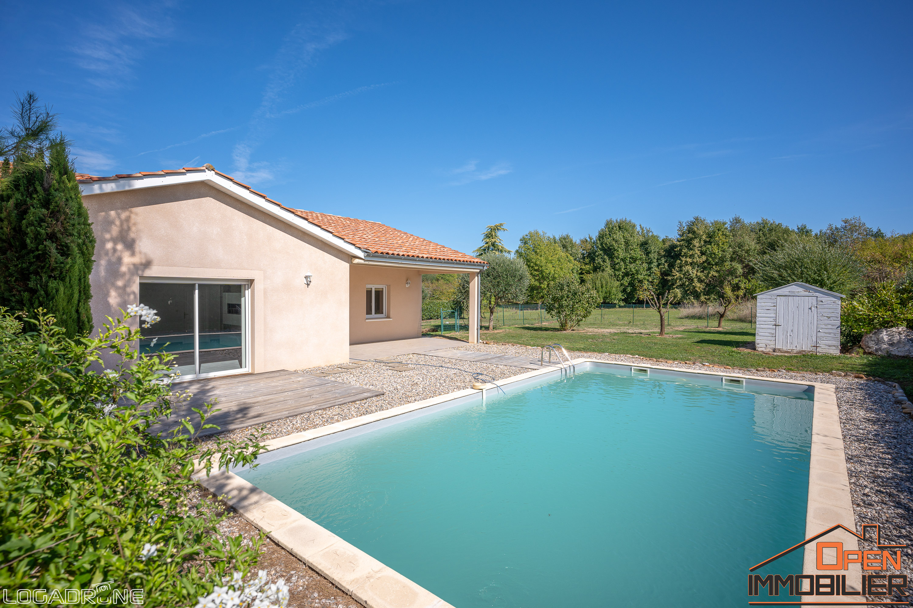 Photo 6 - MAISON AVEC PISCINE, GARAGE ET JARDIN