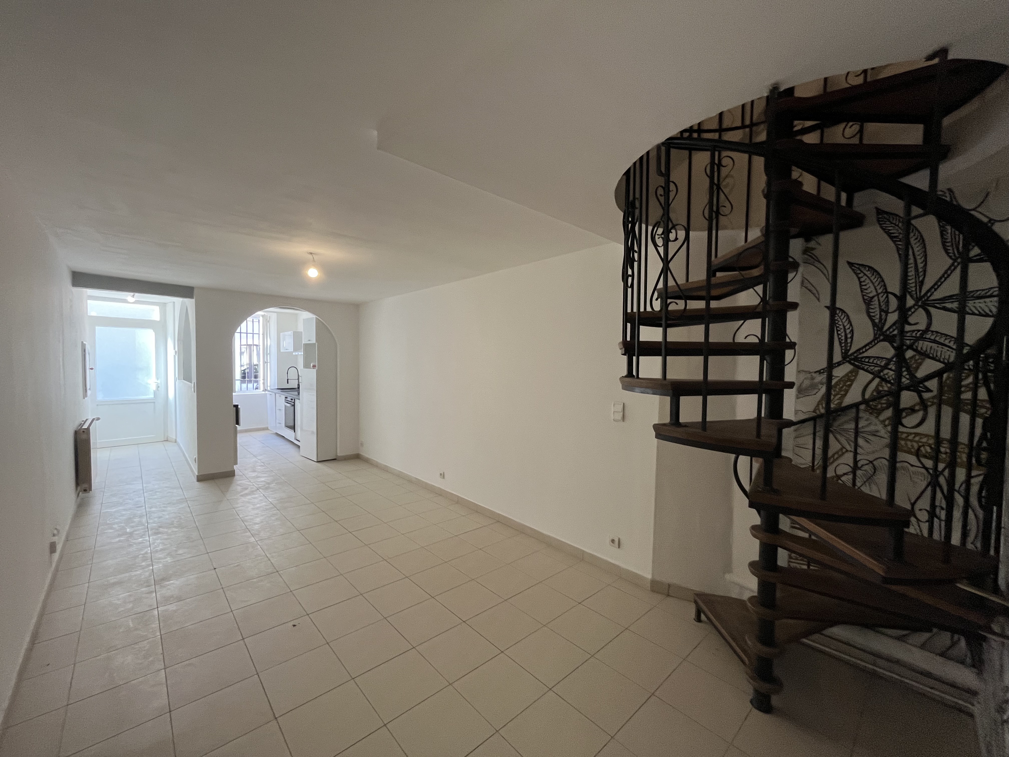 maison de ville avec garage - Photo 2